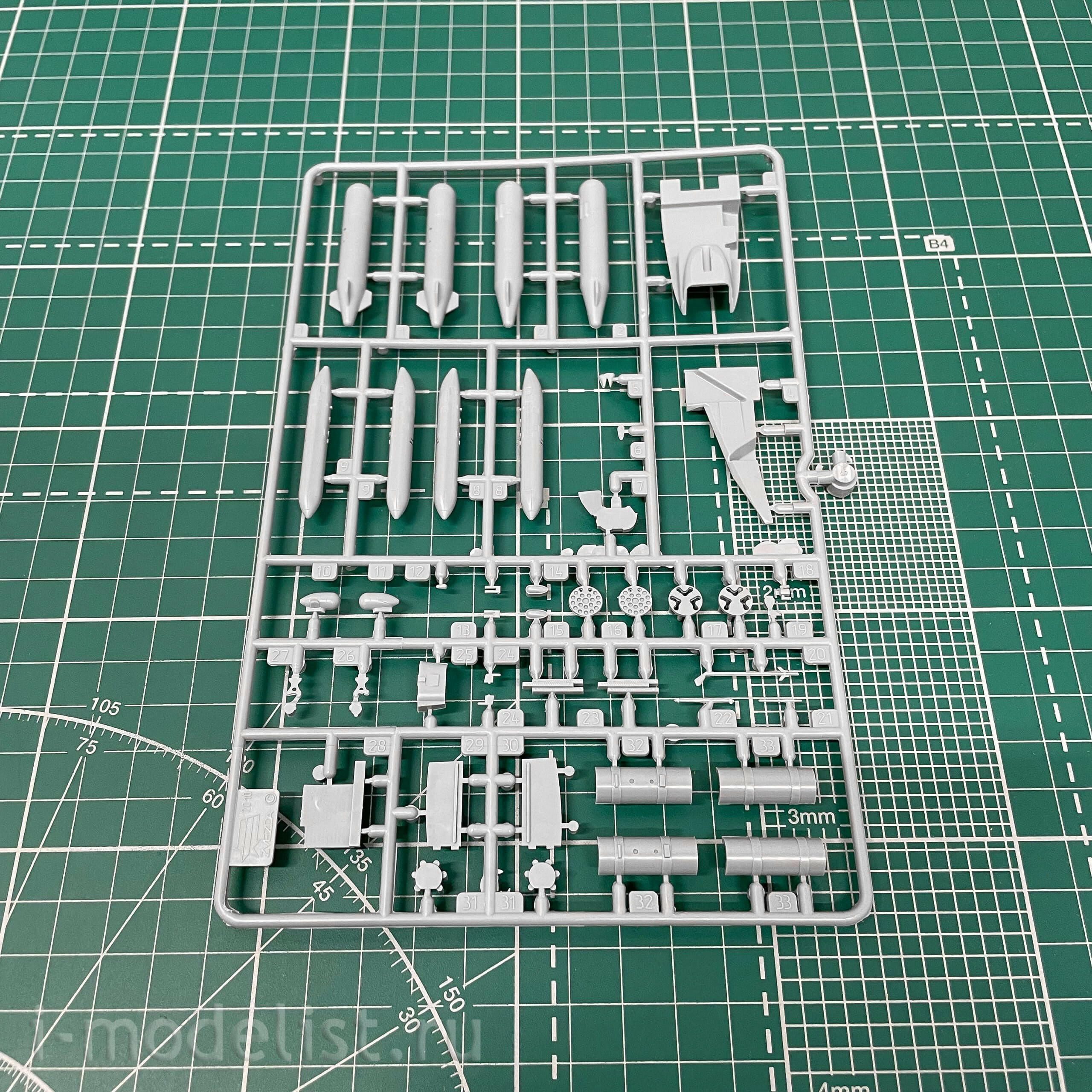 7293 Zvezda 1/72 Soviet Mi-24V/VP Crocodile Attack Helicopter