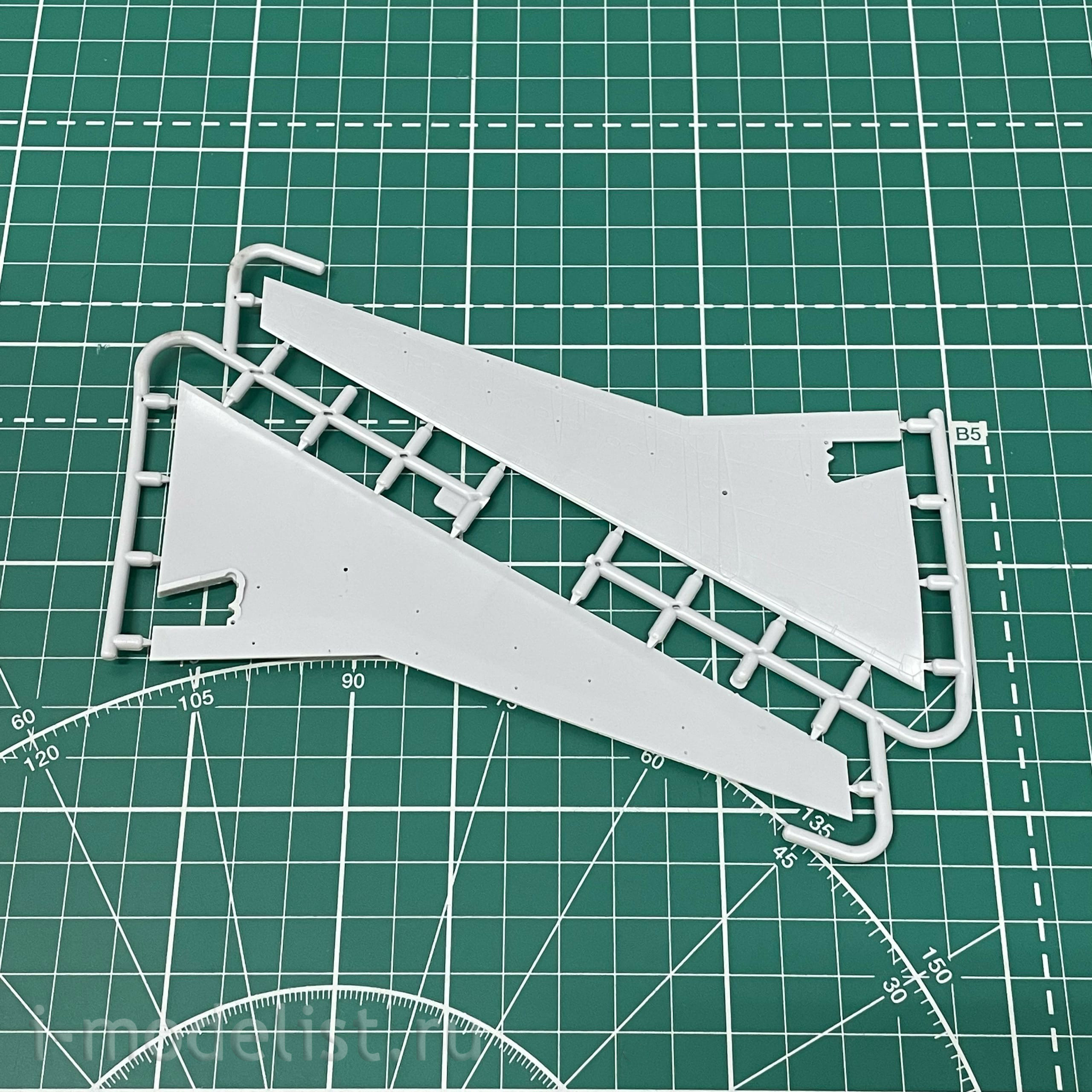 144146 Orient Express 1/144 Airliner A300 B4