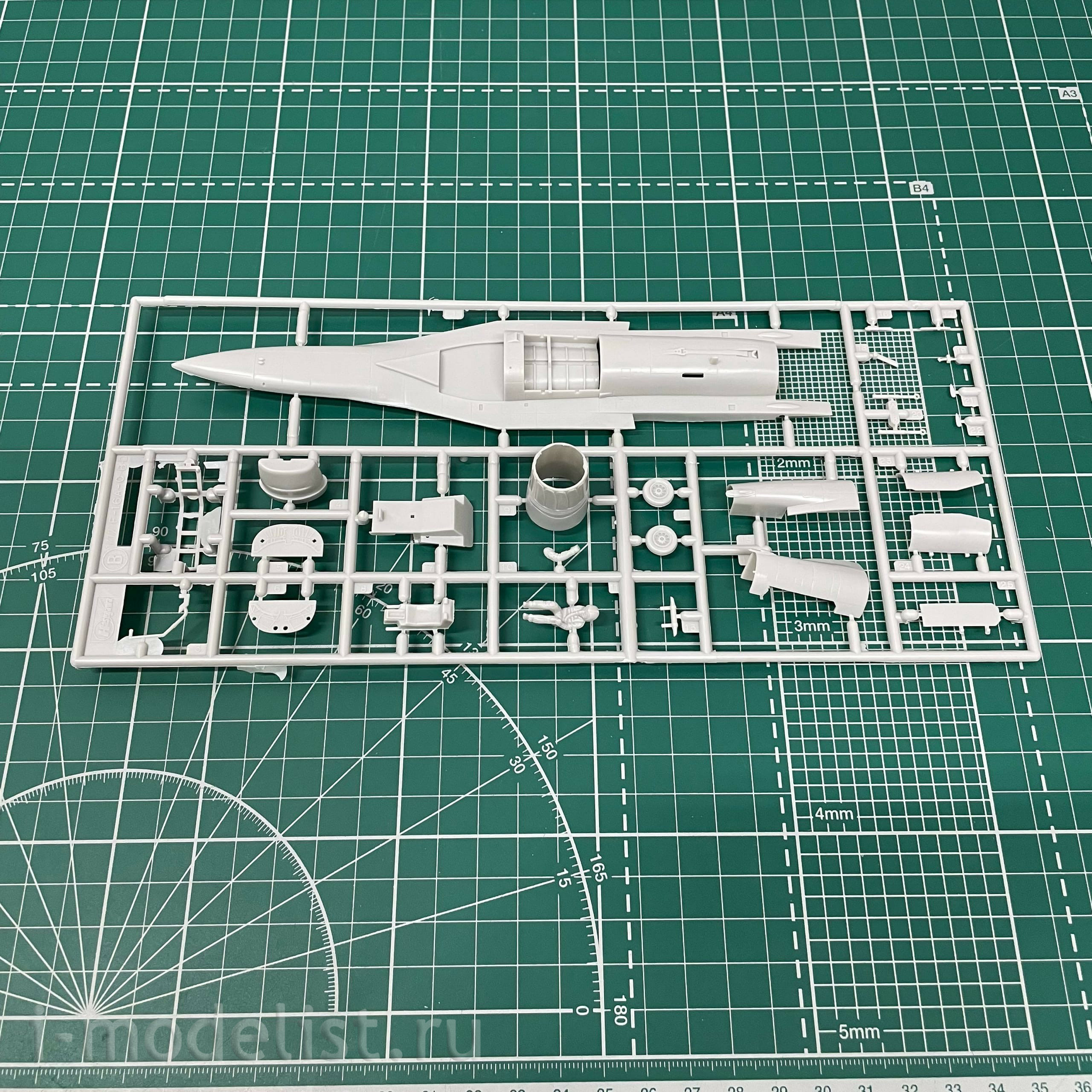 02095 Hasegawa 1/72 F-16BM JSF TEST SUPPORT