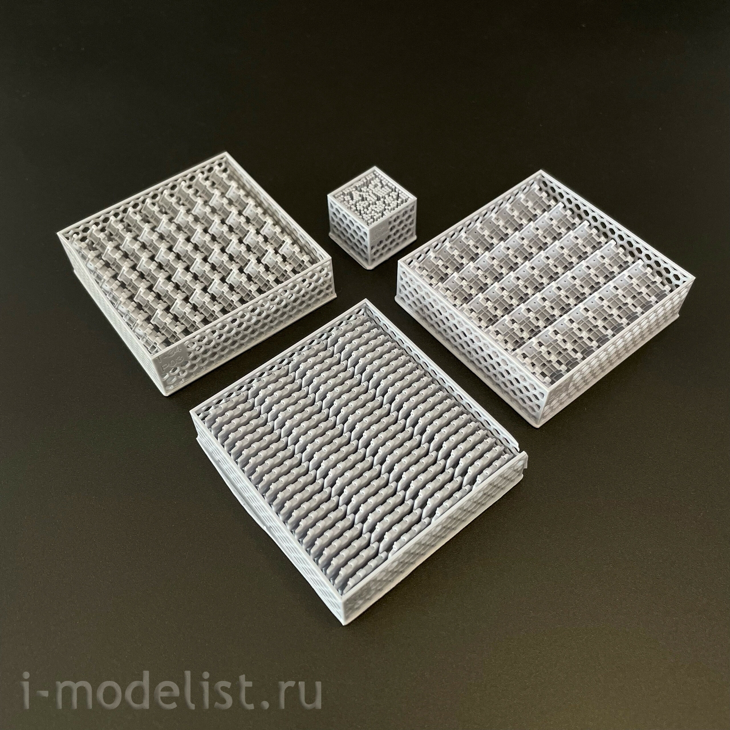EL35032 GE Models 1/35 Сборные траки Вафельные тип 34, Тип 1
