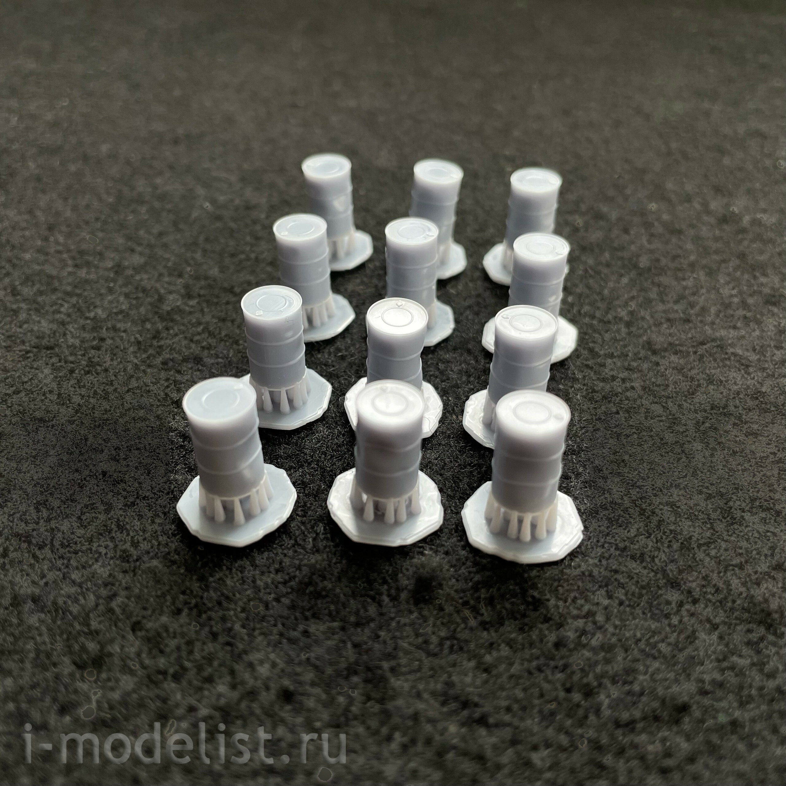 79004 SX-Art 1/72 Crumpled barrels 200 L type 1 (12 pcs.)