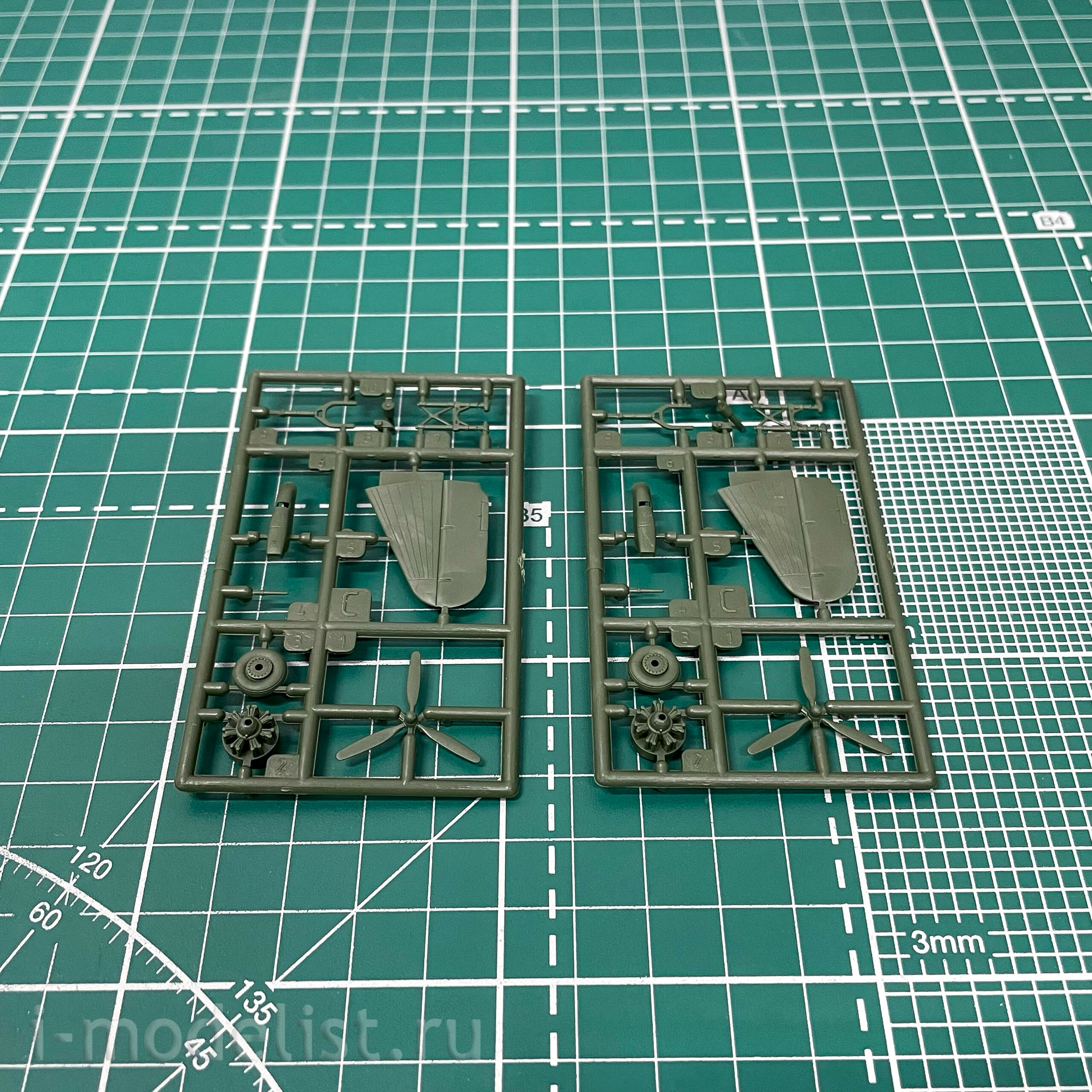 310 Roden 1/144 Douglas AC-47D Spooky