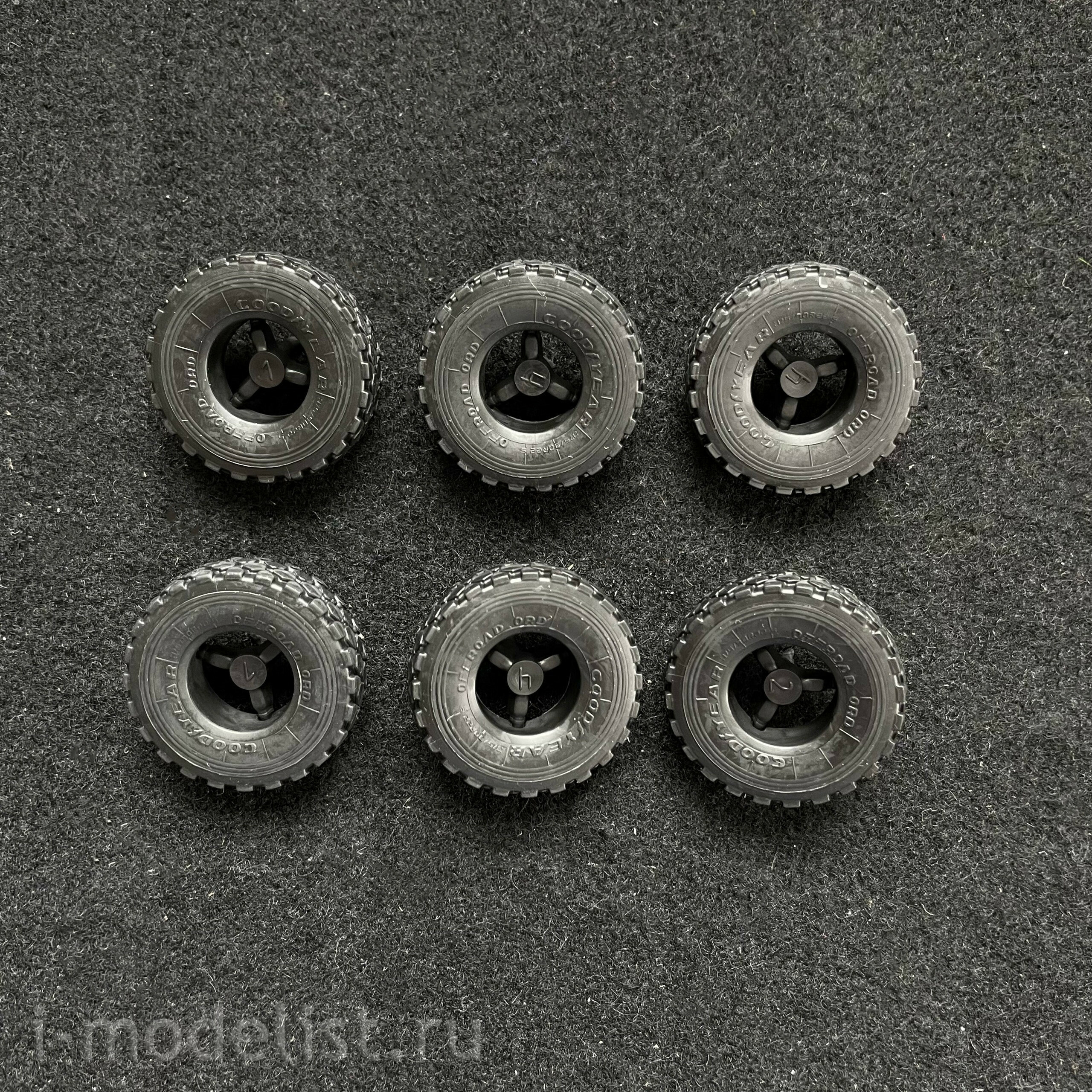 43005 Zvezda 1/43 KAMAZ-43509 