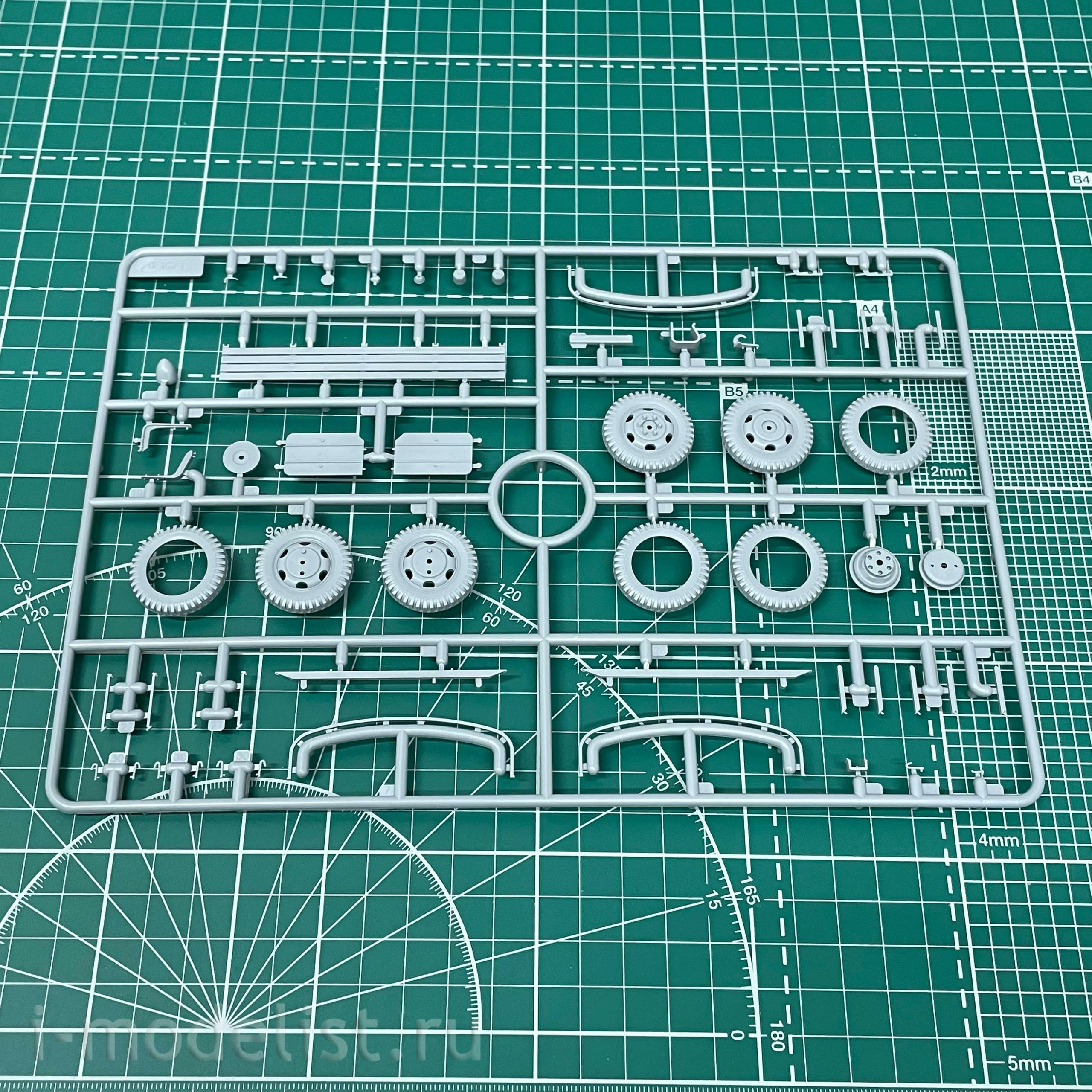 35596 ICM 1/35 BM-13-16 on G7107 chassis with Soviet calculation