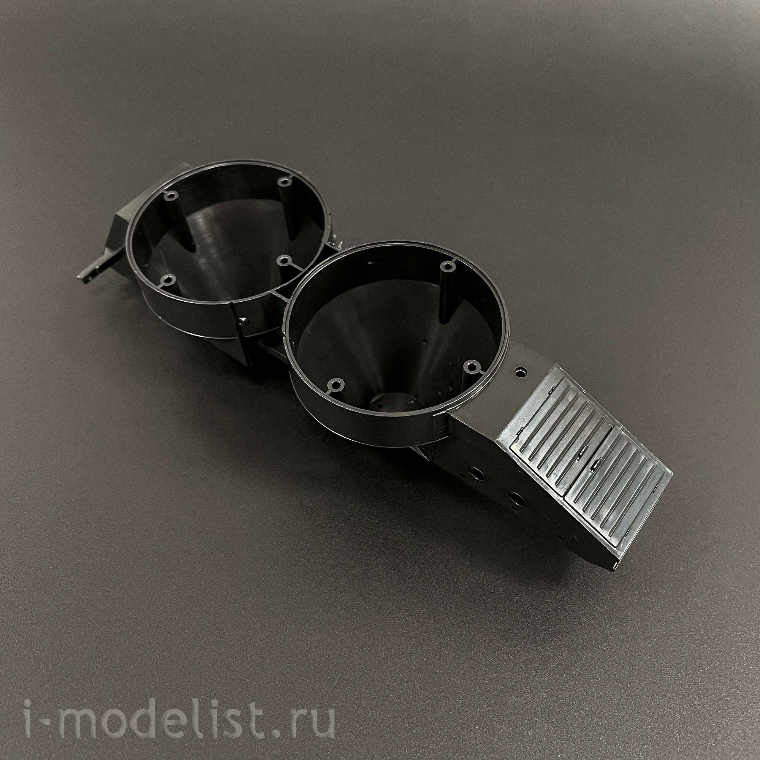 7077AVD AVD Models 1/43 130V1 car with semi-trailer-flour truck K4-AMG