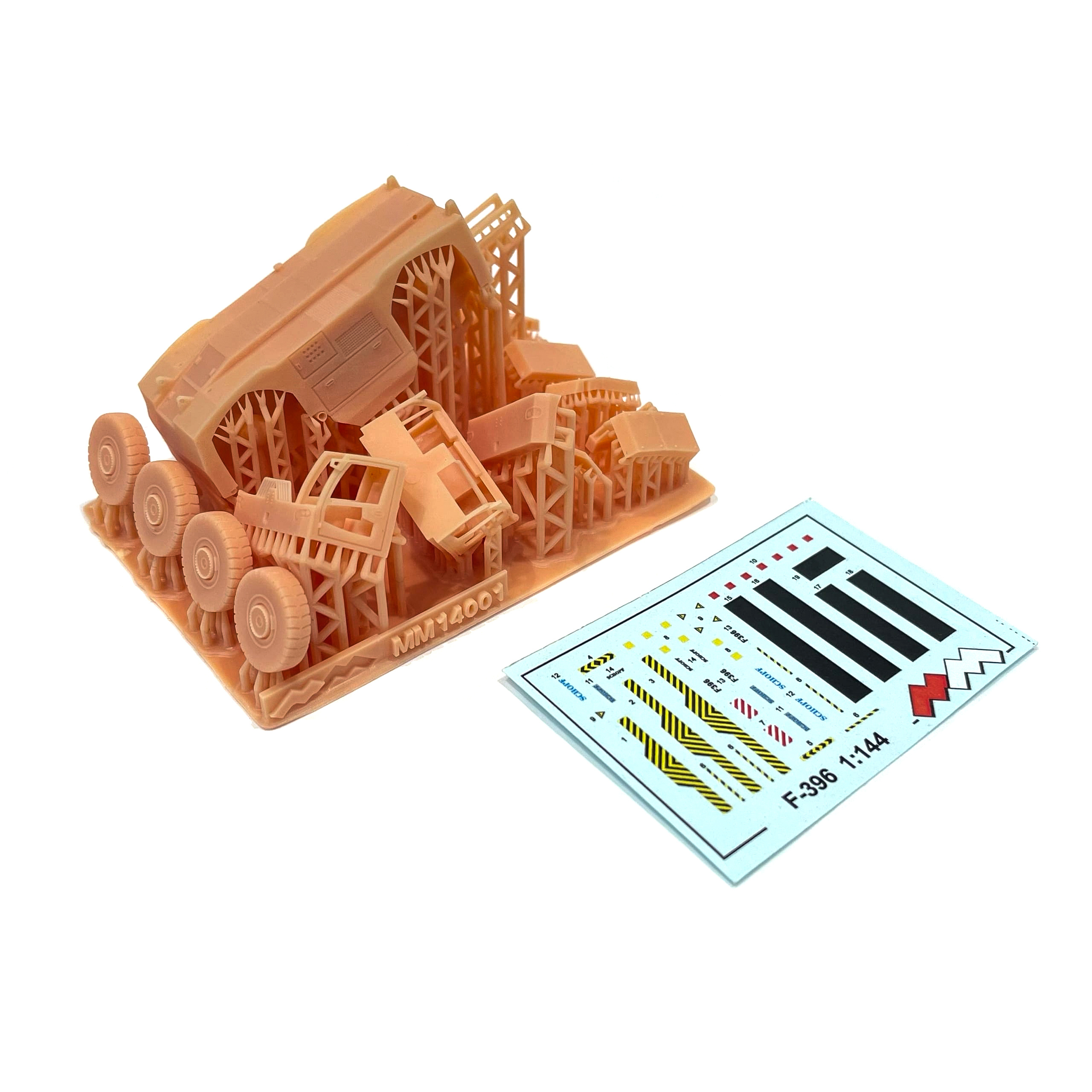MM14001 My Model 1/144 Airfield Tractor F-396 (detailed set)
