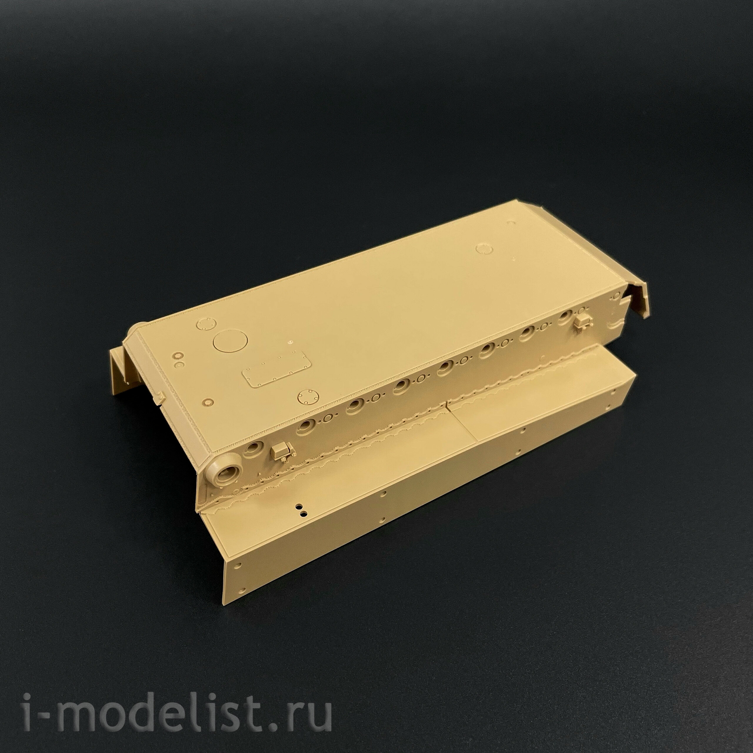 RM-5100 Rye Field Model 1/35 German Tank Pz. Kpfw. VI Ausf. E Tiger I mid. Production