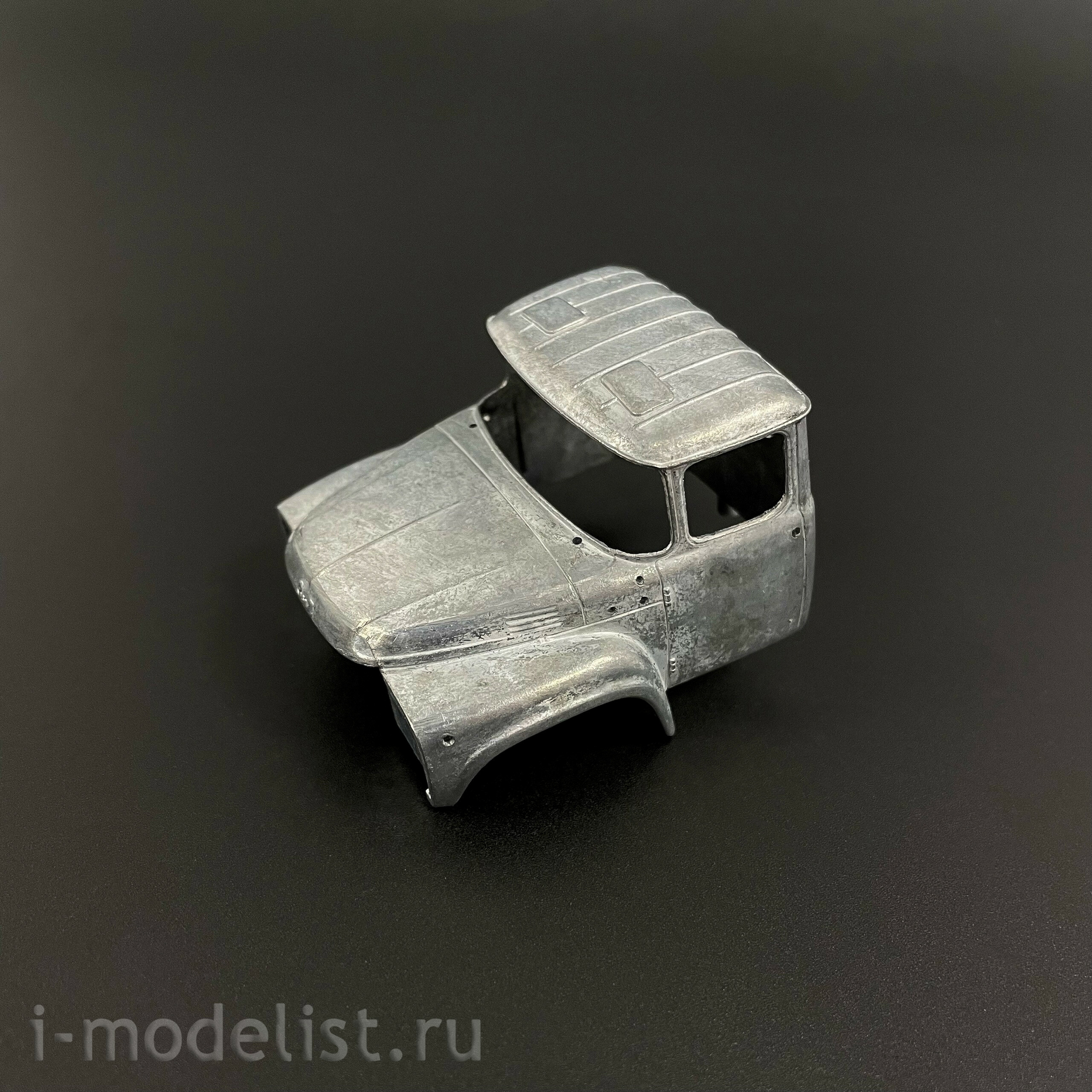 7077AVD AVD Models 1/43 130V1 car with semi-trailer-flour truck K4-AMG