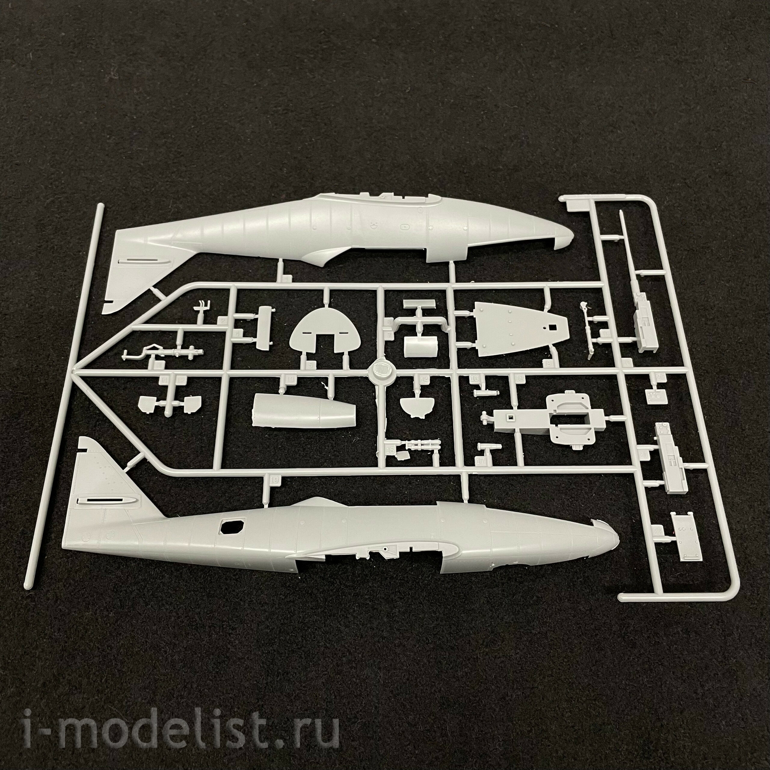 80372 HobbyBoss 1/48 Messerschmitt Me-262 A-1a/U4