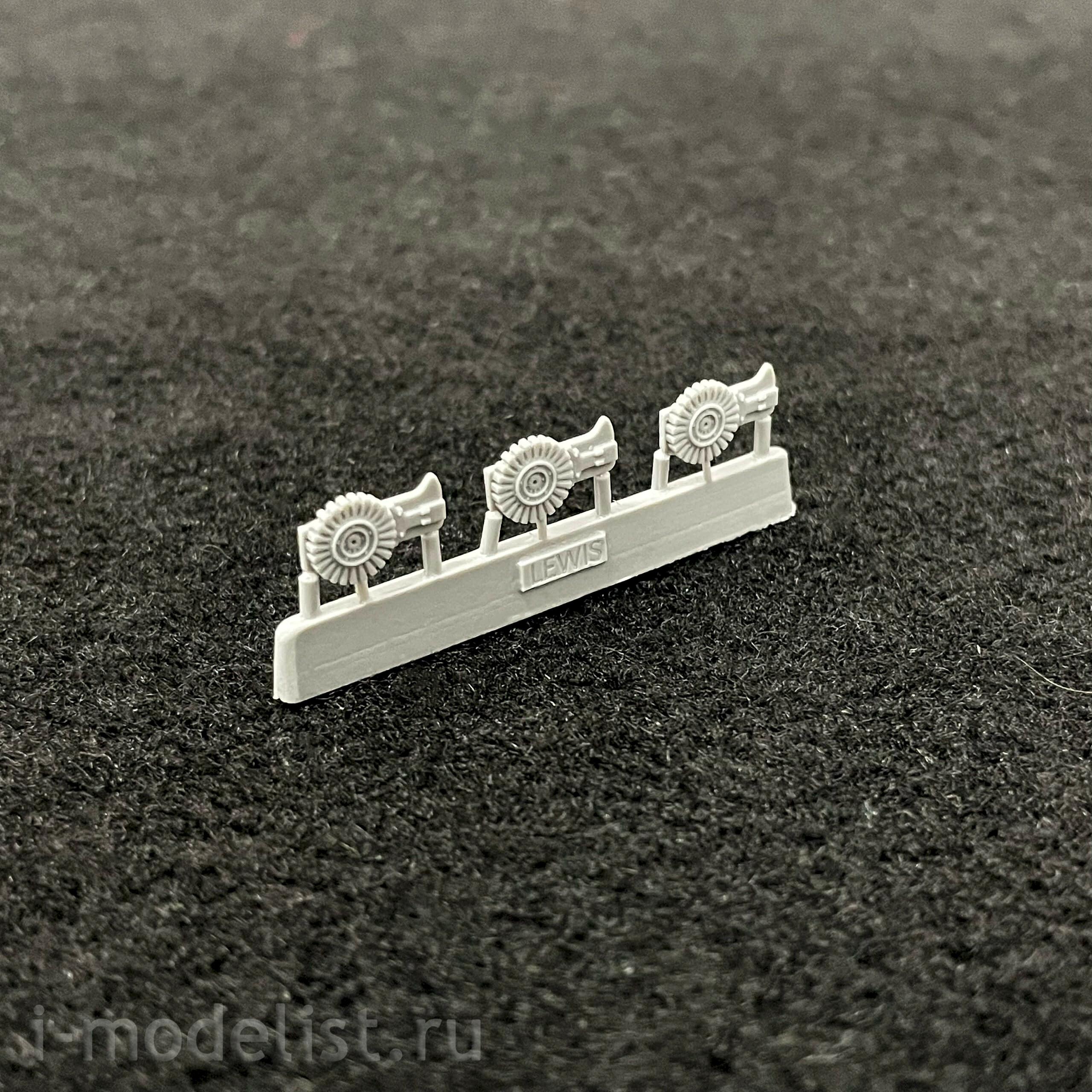 GR35Rk022 Facet 1/35 Twin Anti-aircraft machine gun Lewis 2x7.7 mm