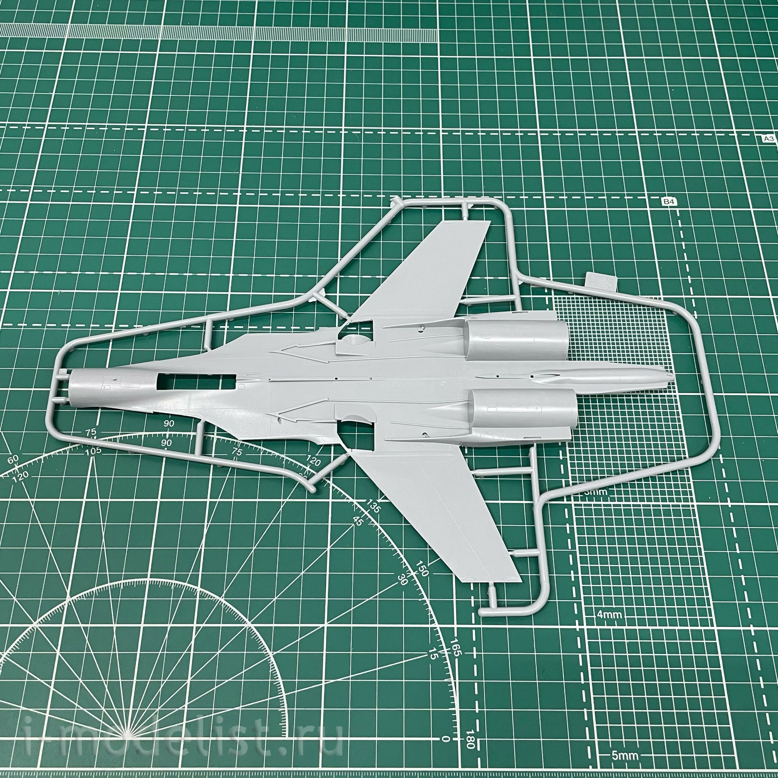 7314 Zvezda 1/72 Russian multi-purpose fighter superiority in the air su-30SM