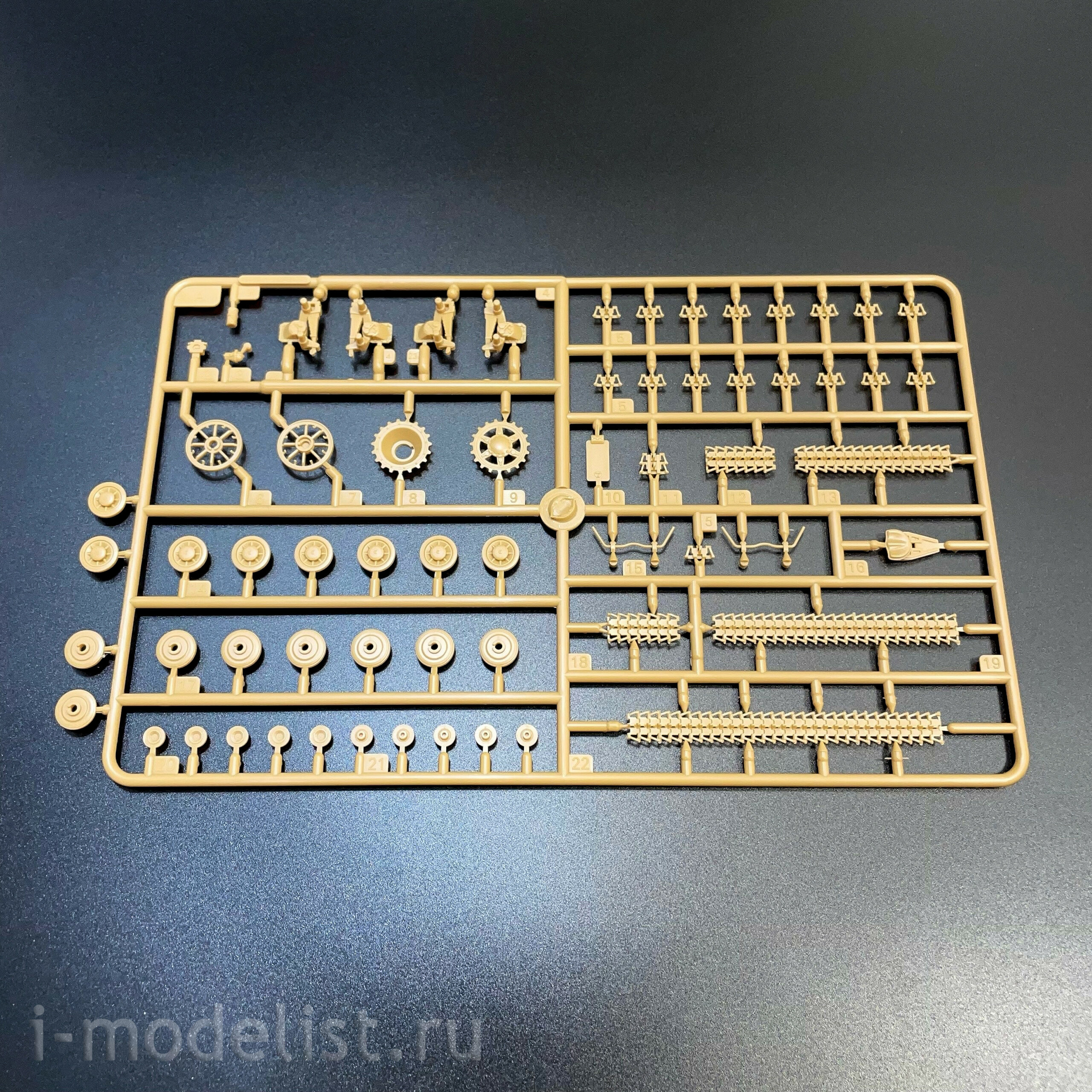 84835 Hobbyboss 1/48 Notмецкий прfromfromип Pz.Sfl.Iva Dicker Max