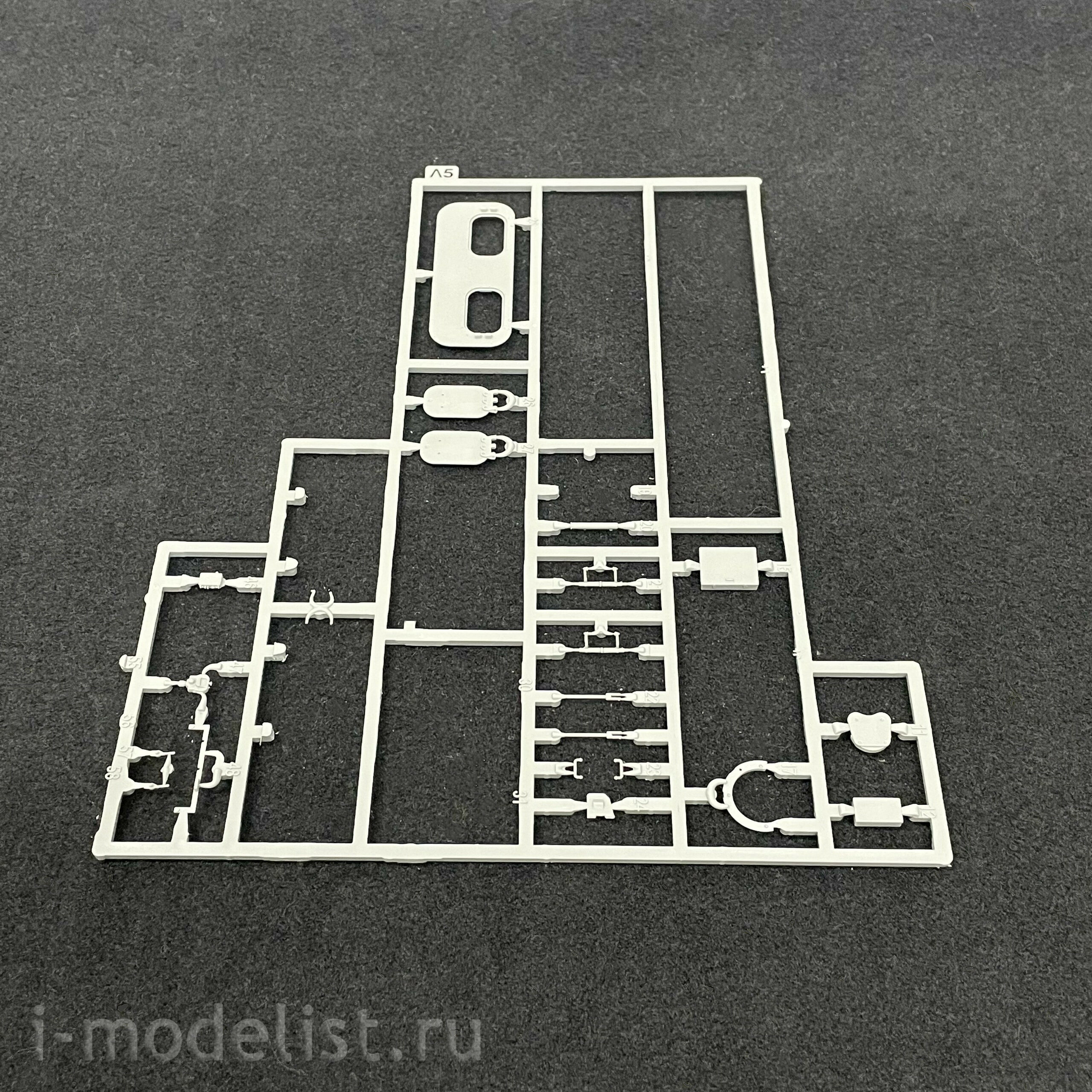 2150 Takom 1/35 Flakpanzer V 'kugelblitz'