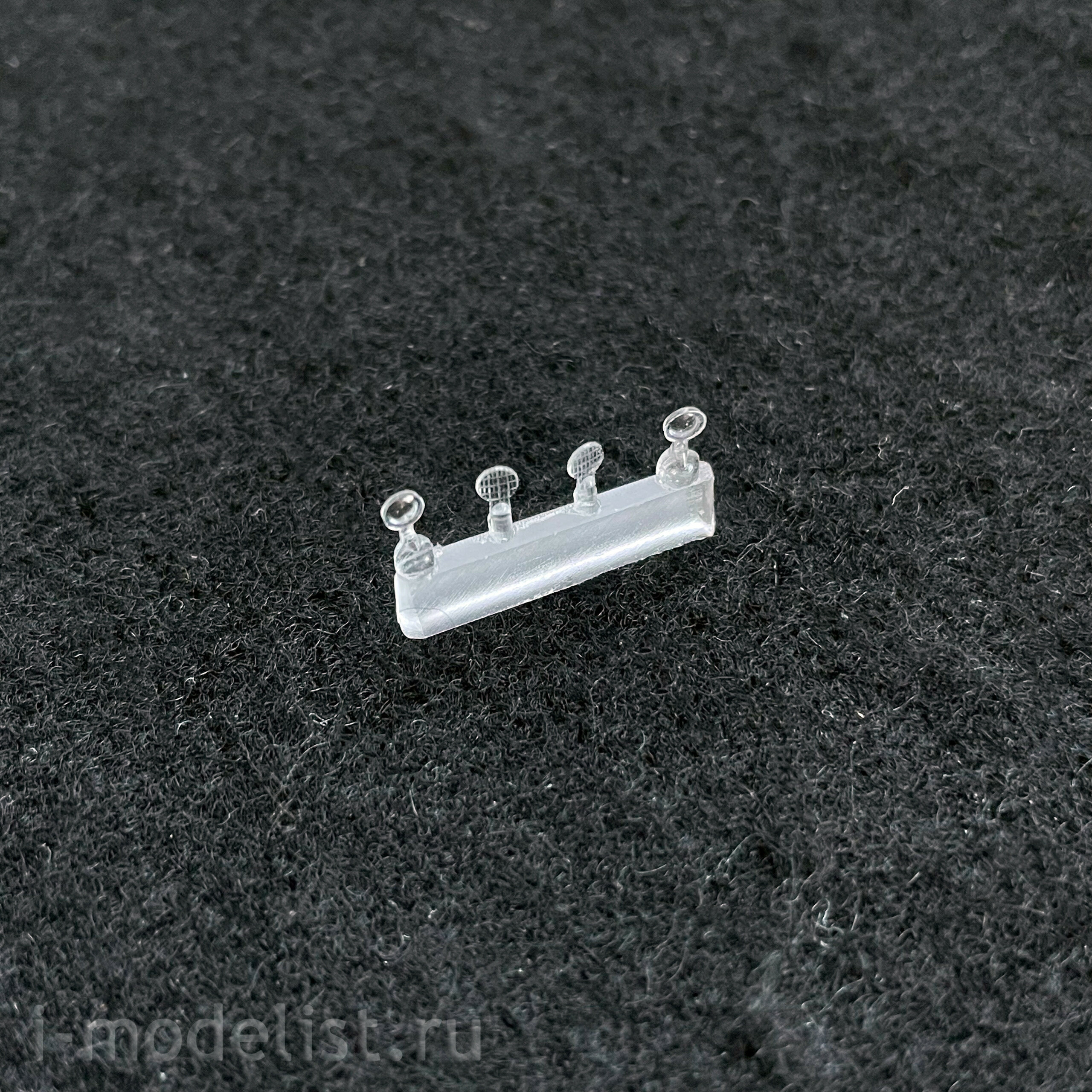 ASK72214 All Scale Kits (ASK) 1/72 Conversion Kit for U-4320-31(-41): Hood, civilian bumper, Air Filter