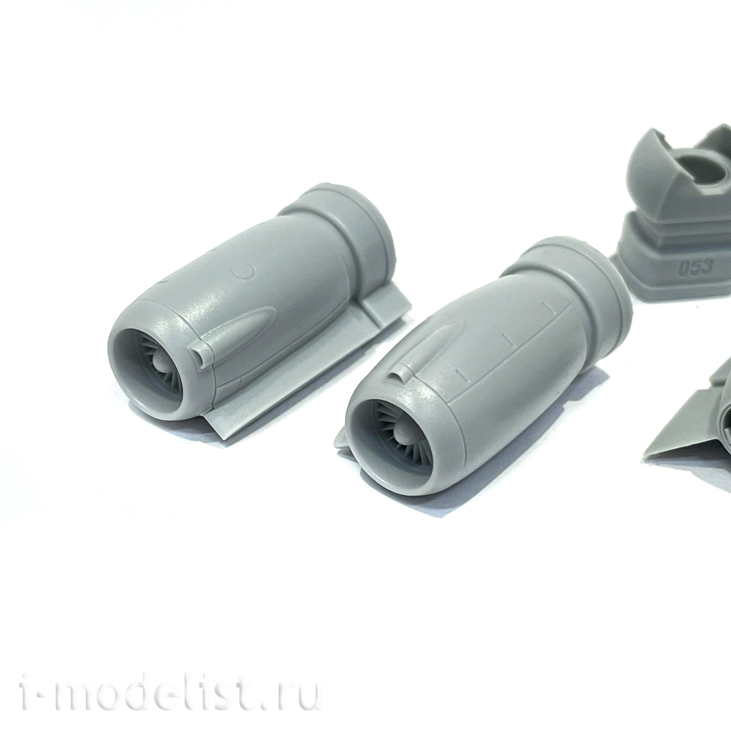 AMG72053 Amigo Models 1/72 Yakovlev-40 AI-25 engines and Reverse gear