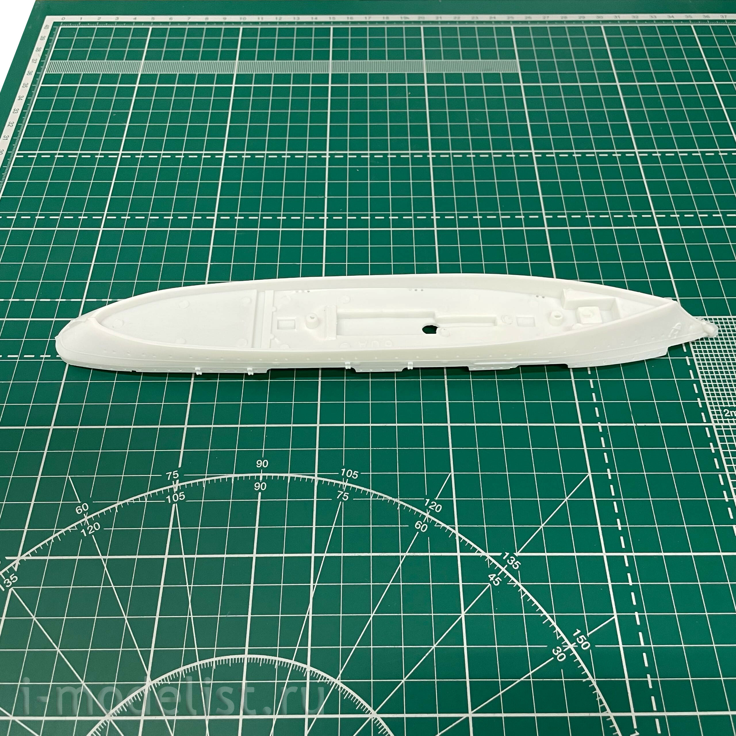 135040 Modeler 1/350 Topsail schooner 