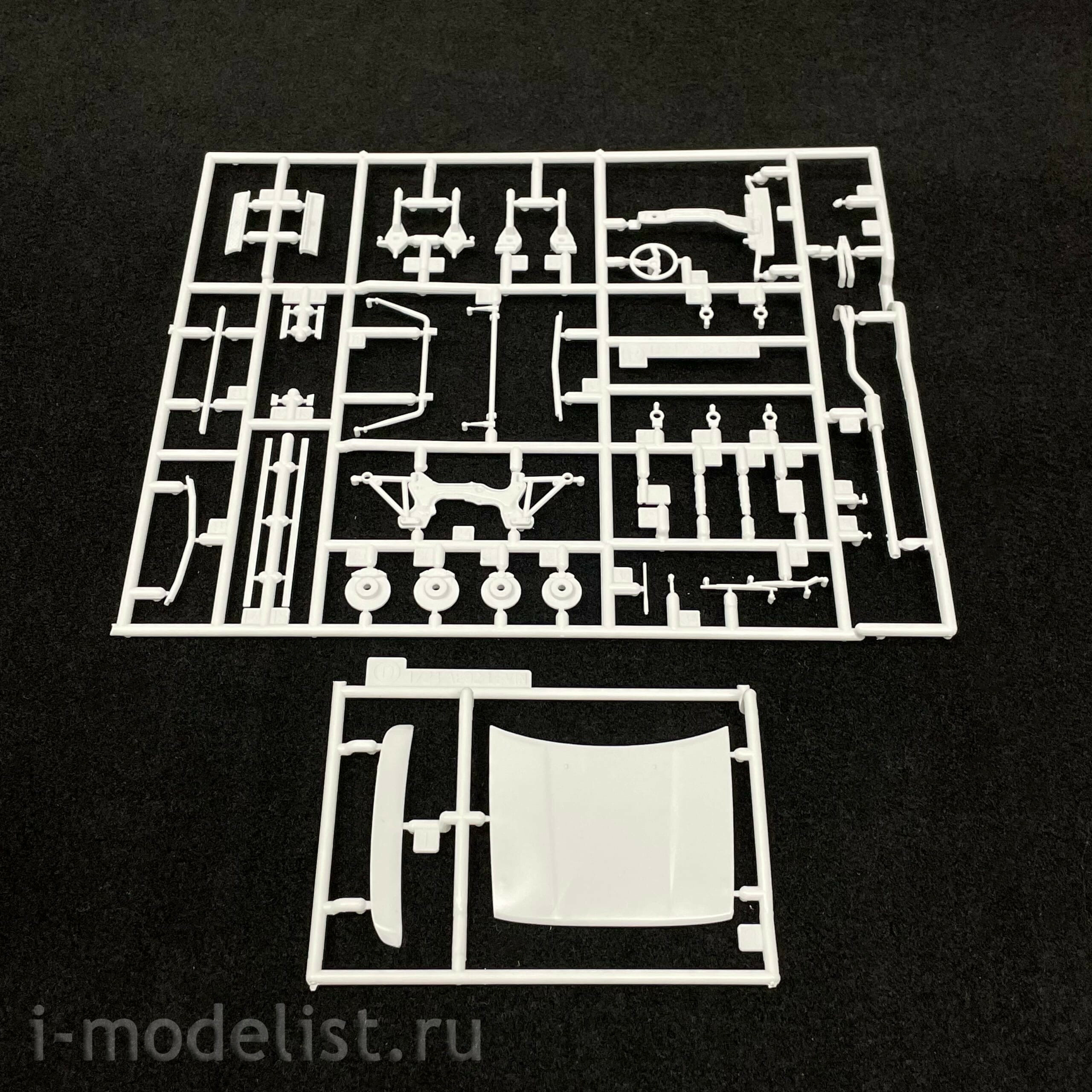 20545 Hasegawa 1/24 Car FET Tom's Corolla Levin AE92 