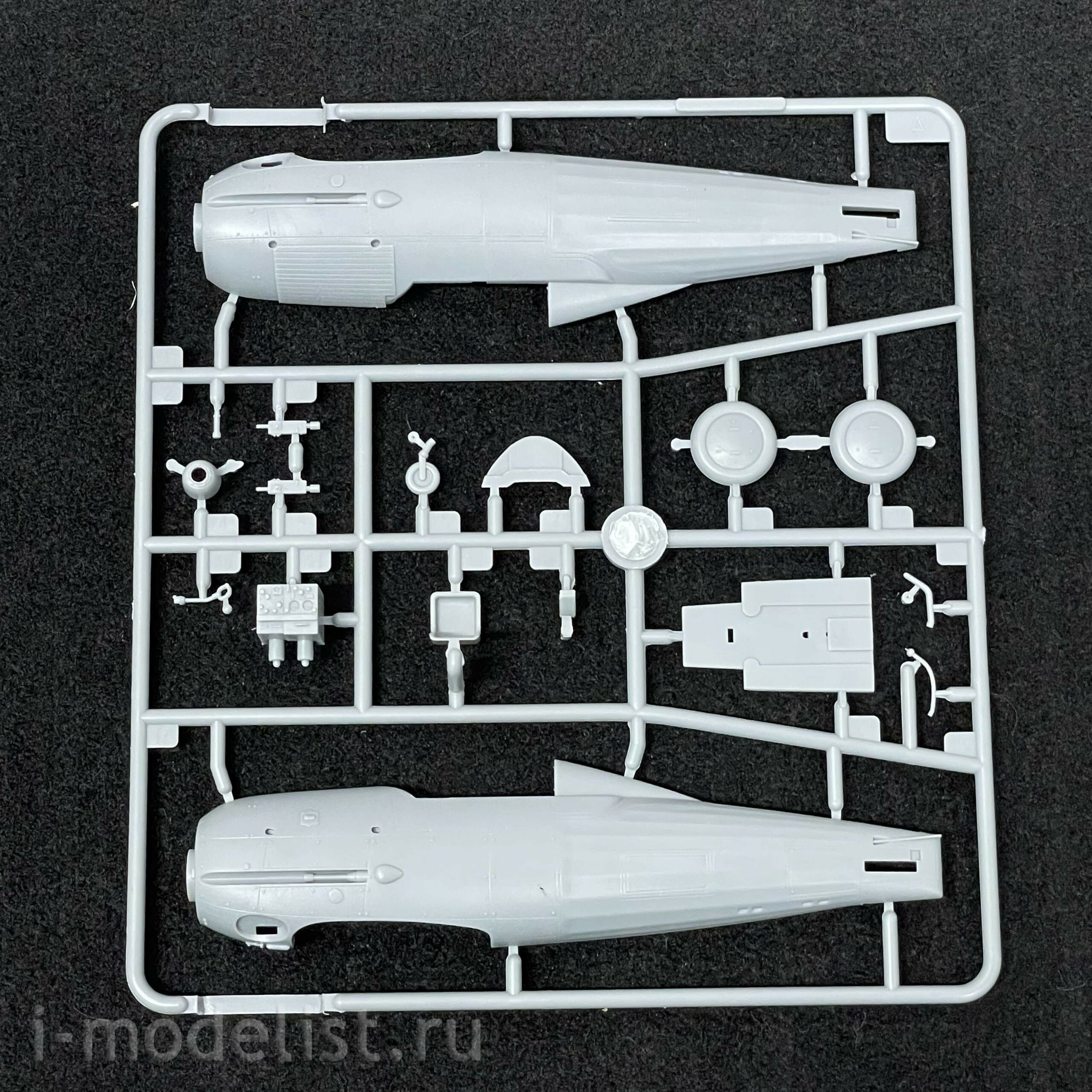 64803 I Love Kit 1/48 Gloster Gladiator MK1 Fighter
