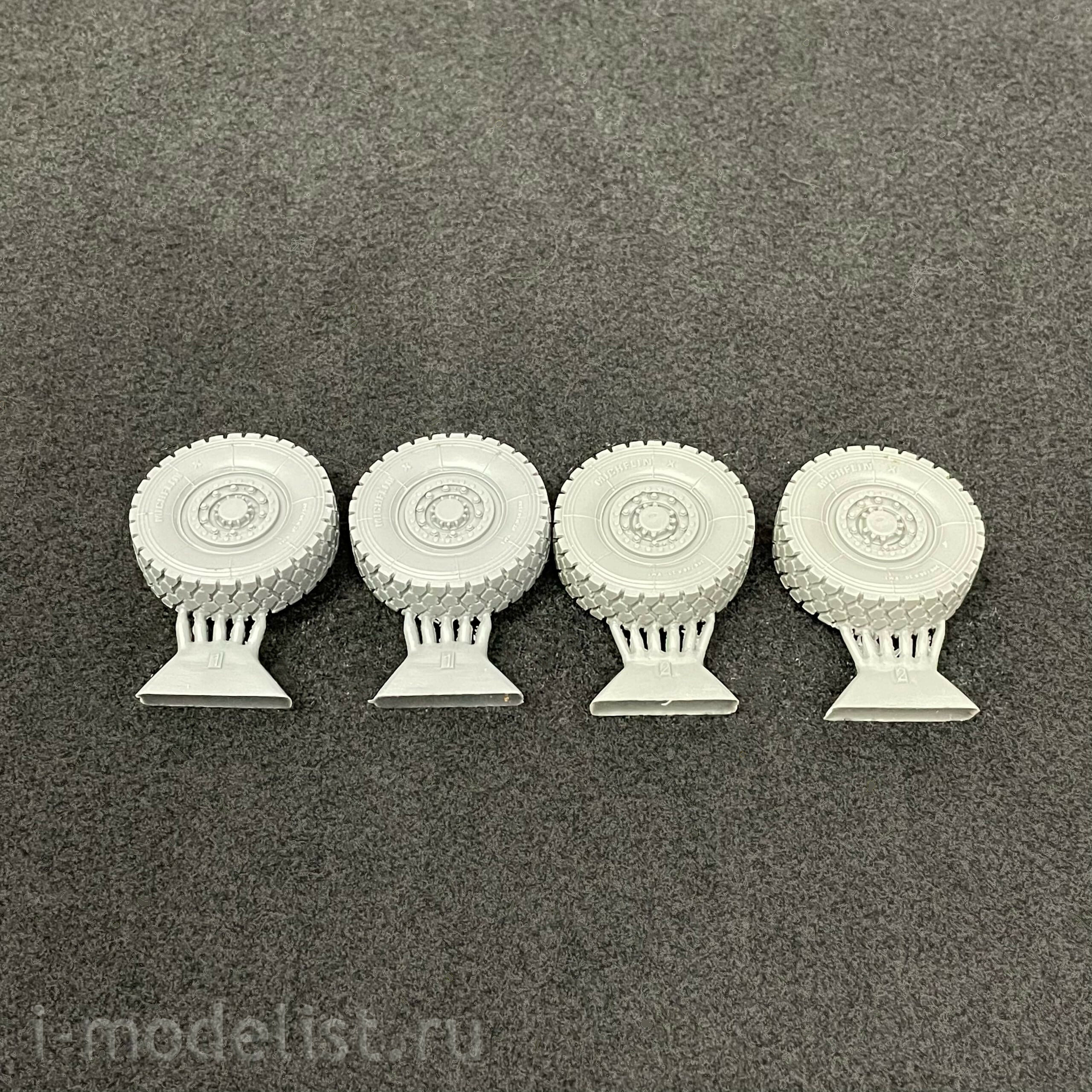 SPS-064 Meng 1/35 British Army Husky TSV Sagged Wheel Set