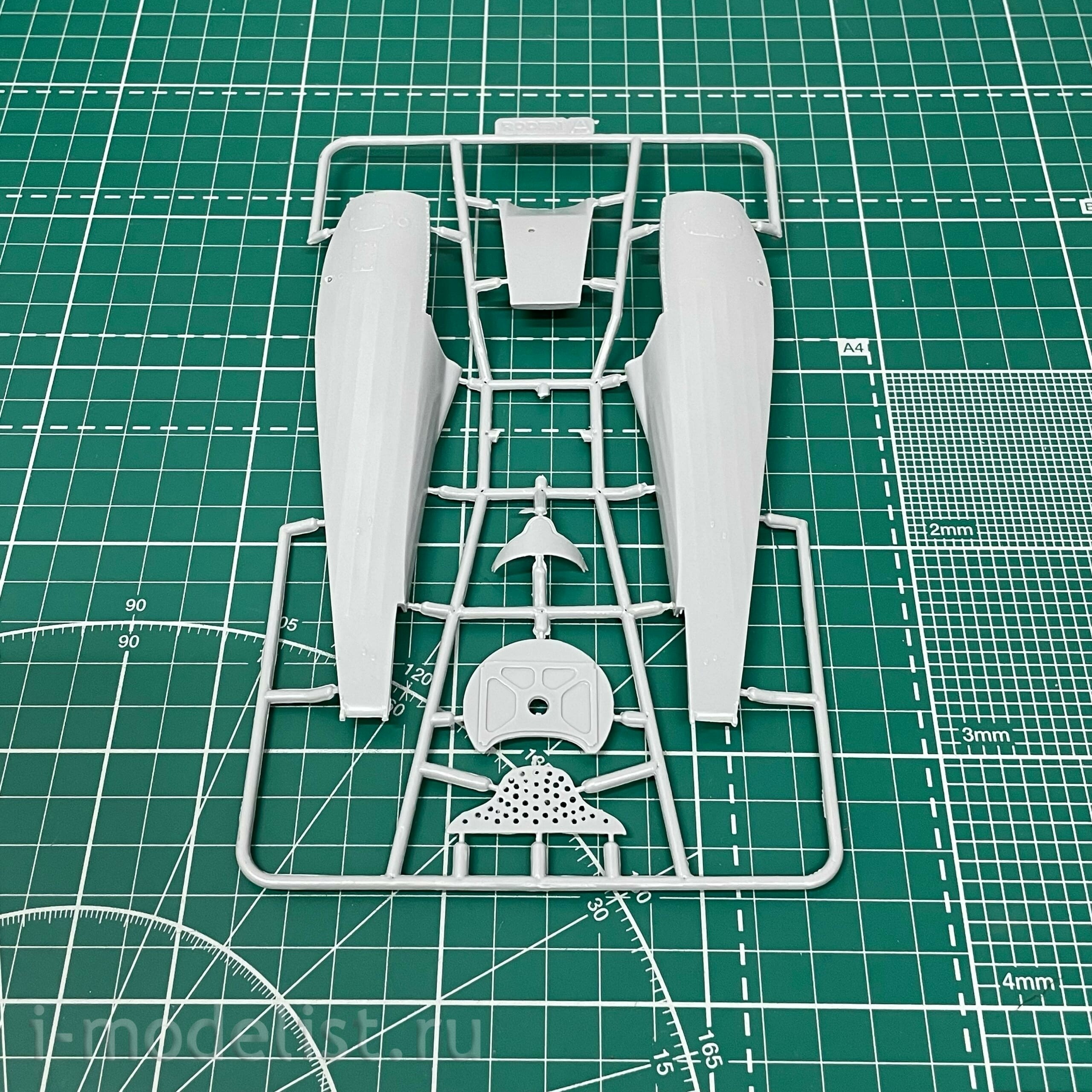 618 Roden 1/32 Aircraft Nieuport 24