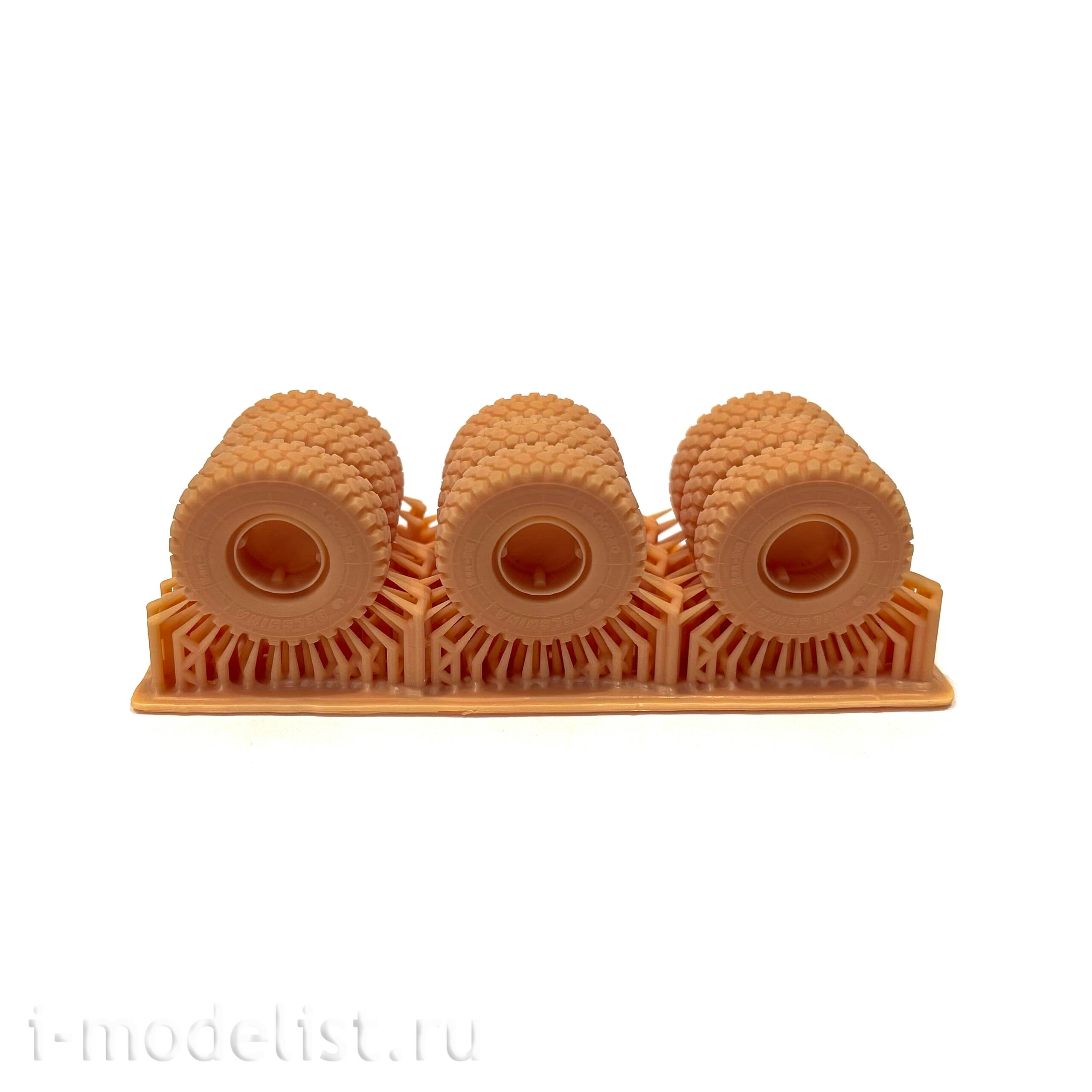 MM72008 My Model 1/72 Set of add-ons No. 1 for the Zvezda model, art. 5069 (set of wheels 9 pcs. + automatic machine)