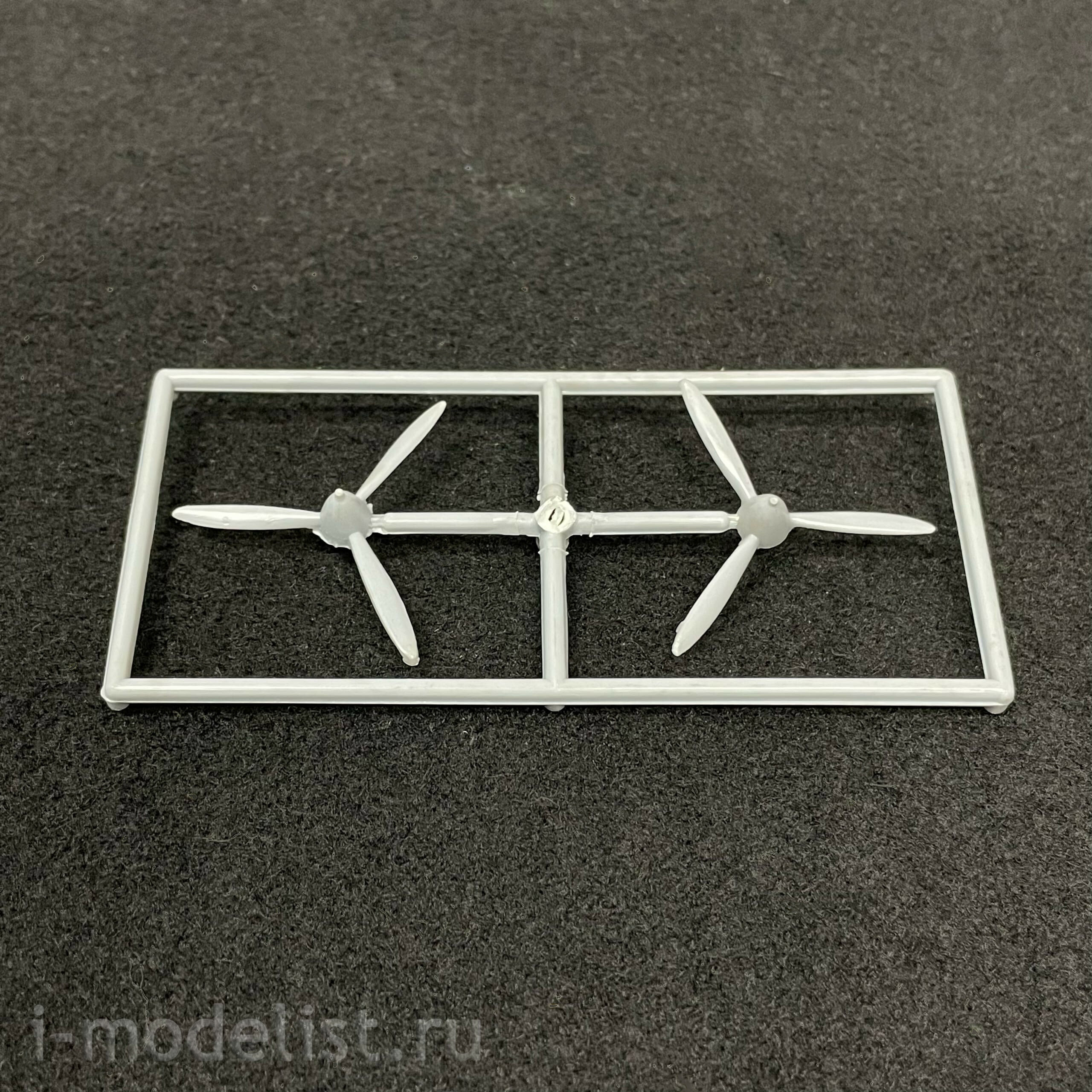 7228 Maket 1/72 dB-3 Aircraft