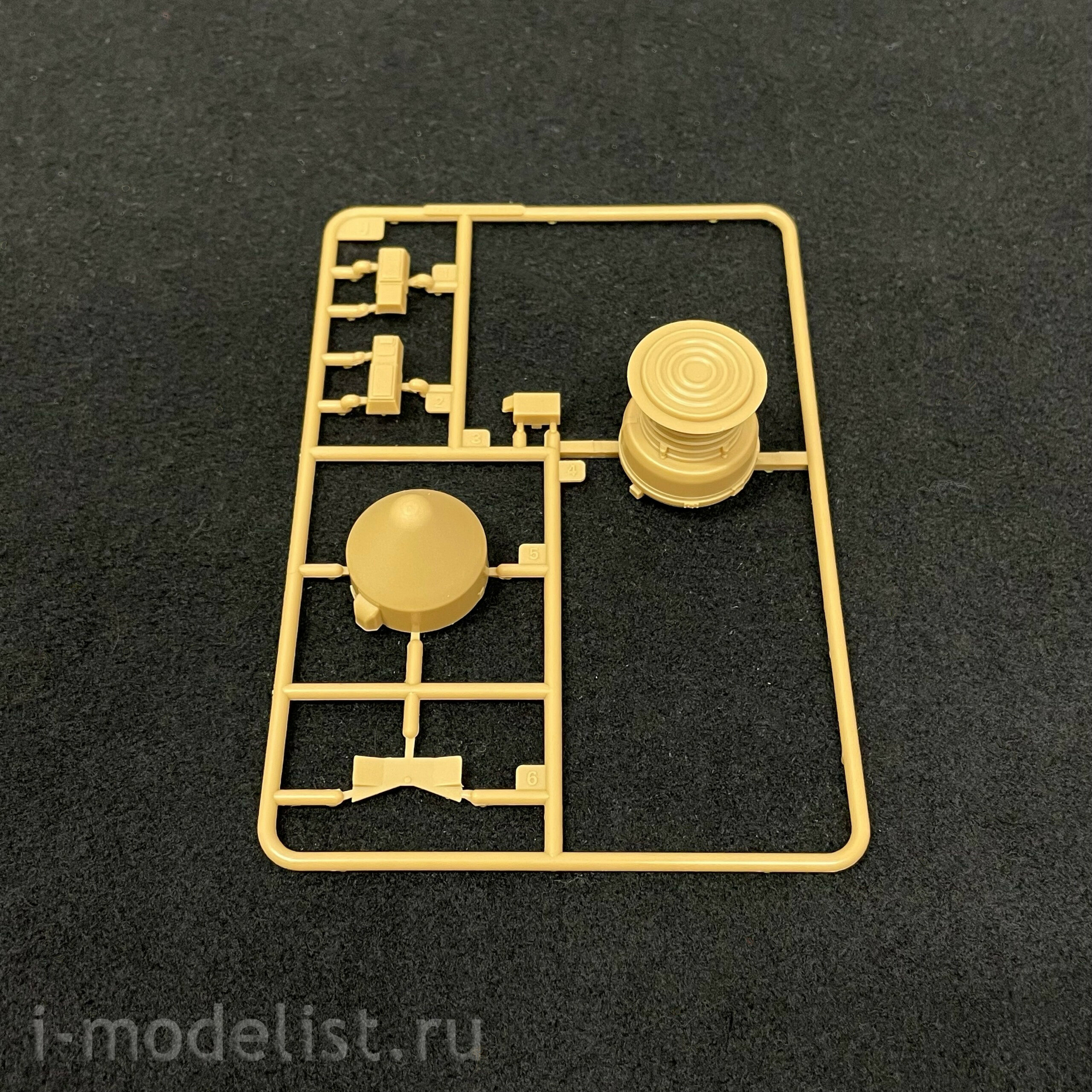 82952 HobbyBoss 1/72 Complex 15U175 TEL of RS-12M1 Topol-M ICBM