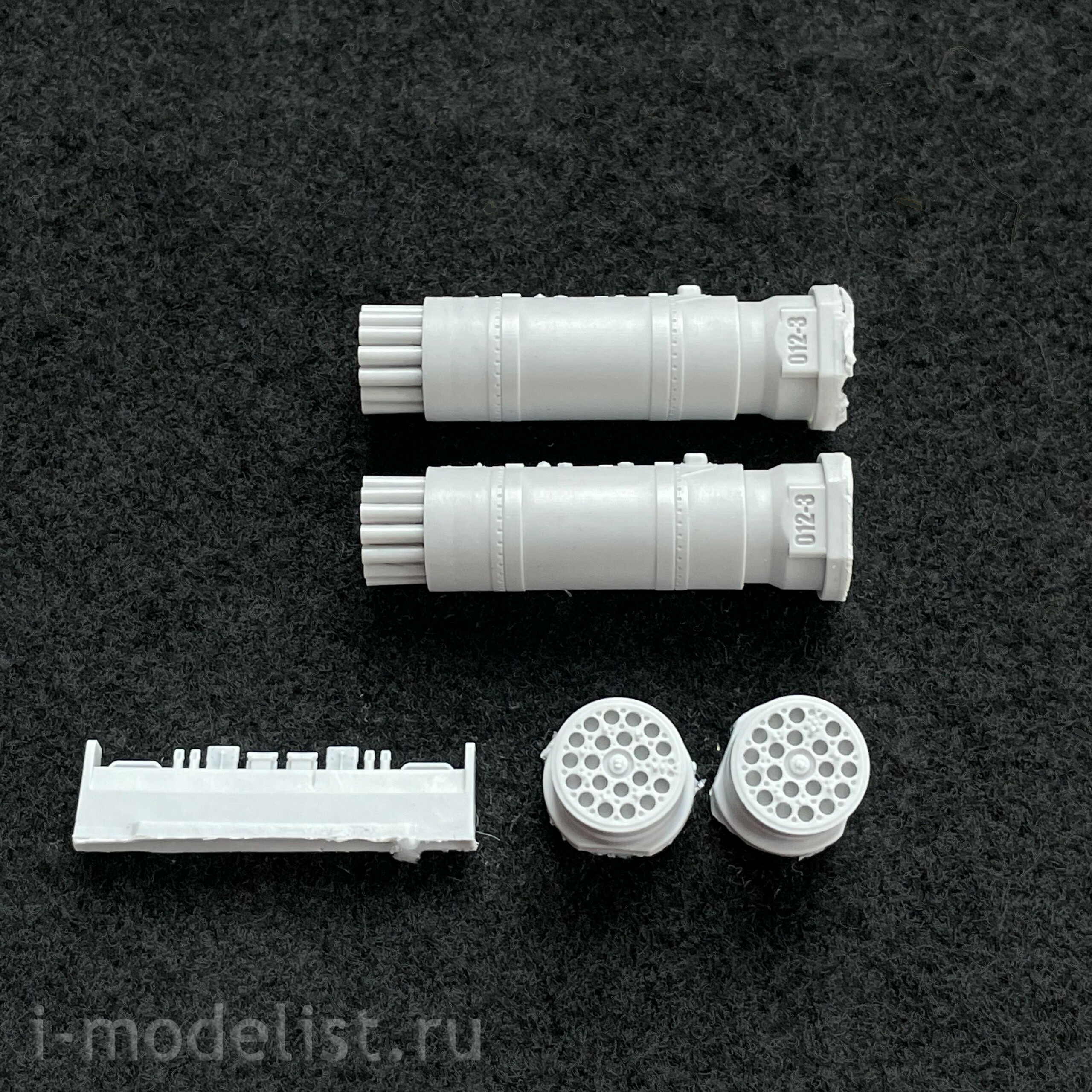 ASK48300 All Scale Kits (ASK) 1/48 Russian Type-24P Transport and Combat Helicopter (Zvezda/ASK)