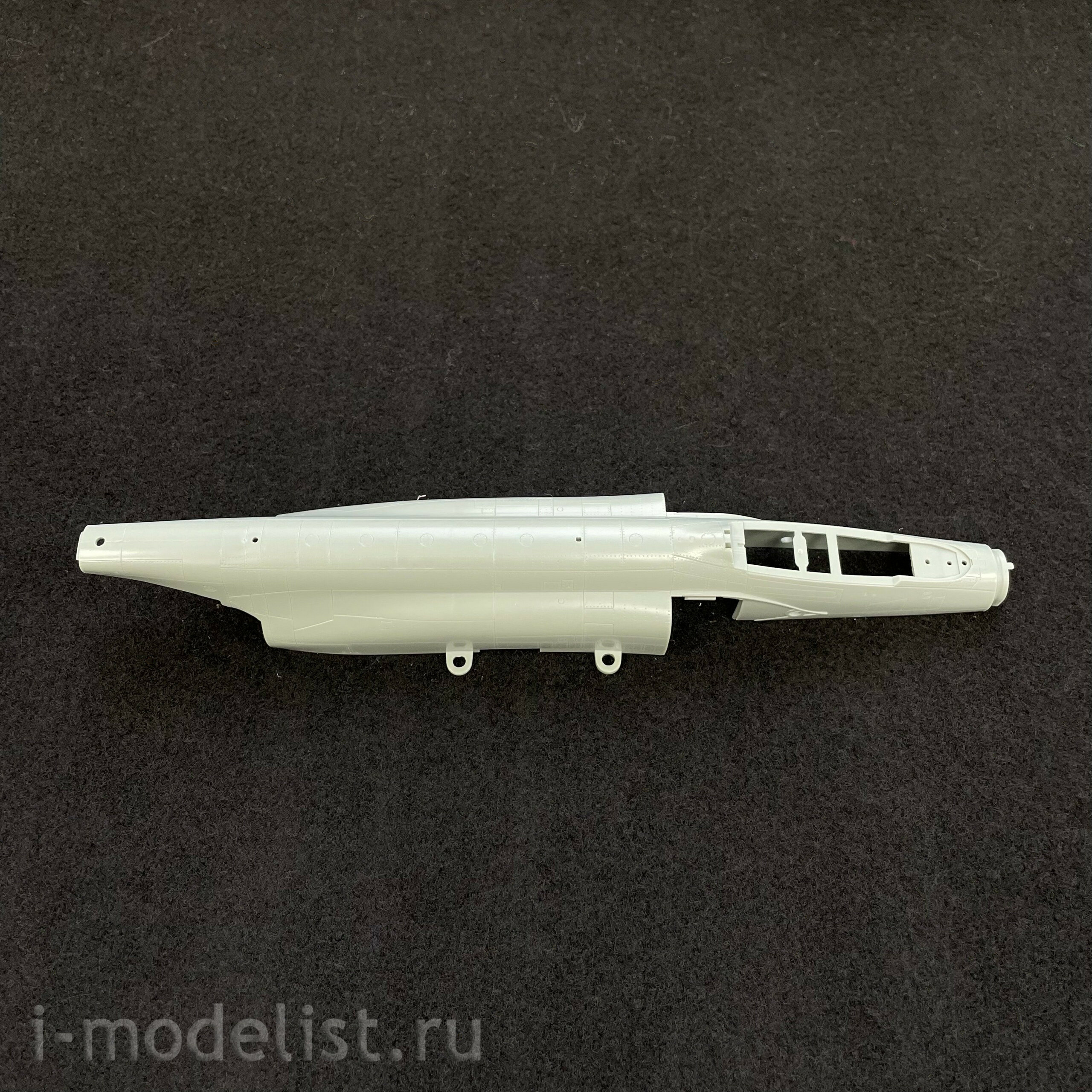 12556 Academy 1/72 Aircraft USMC F-4J 