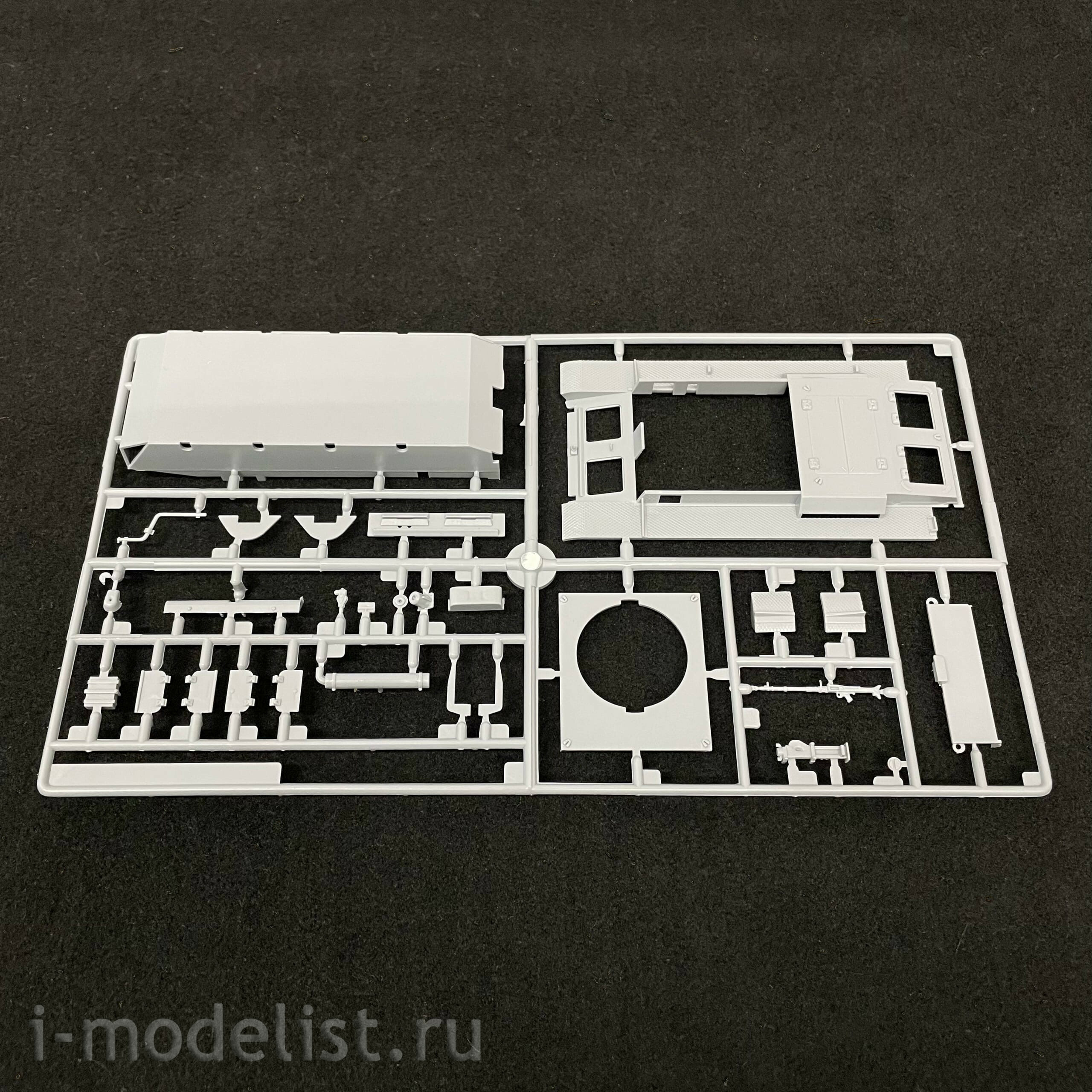 3546 Maket 1/35 German light tank Pz.Kpfw II Ausf D