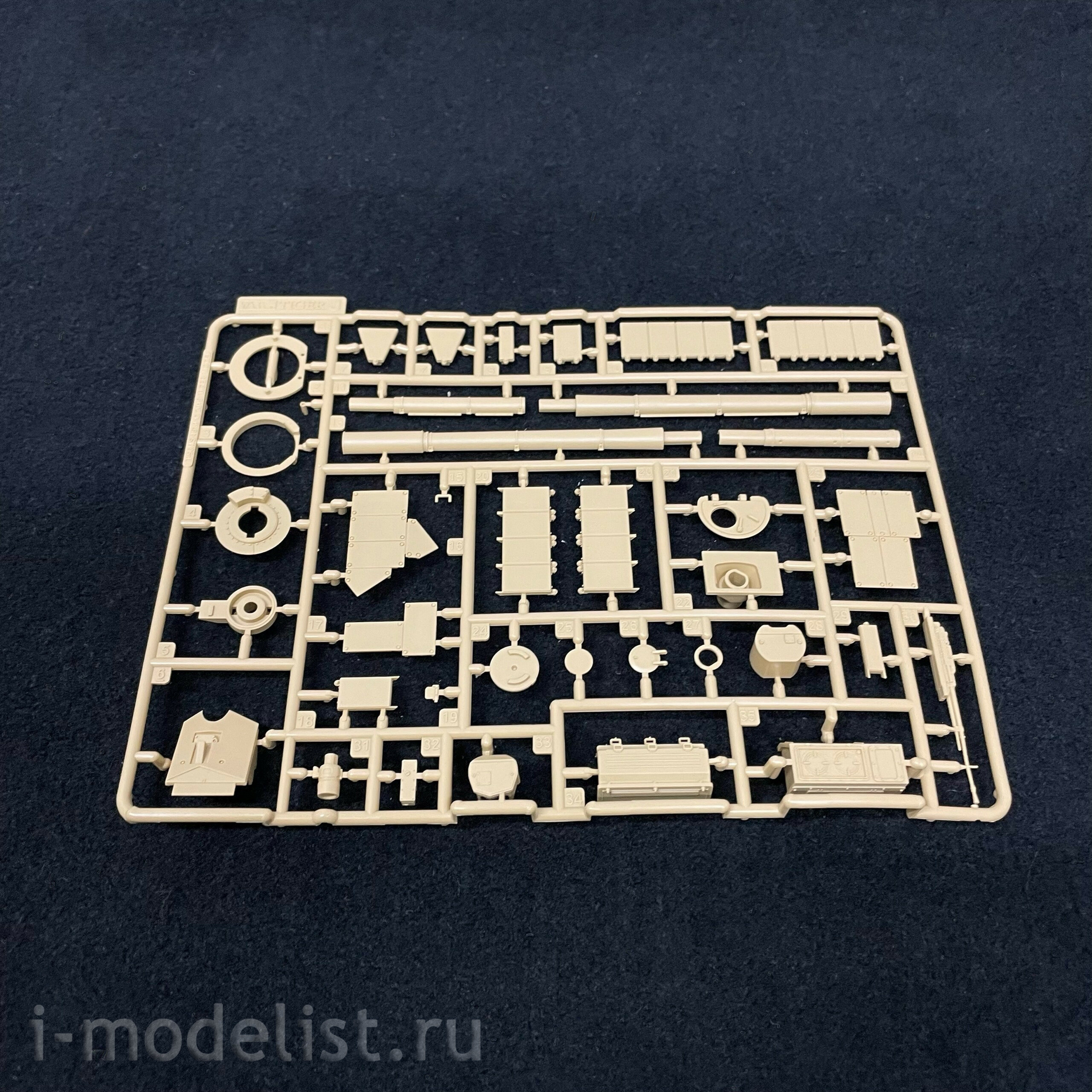 4614 Tiger Models 1/35 Russian T-90M tank 2017-2021 (under license from UVZ)