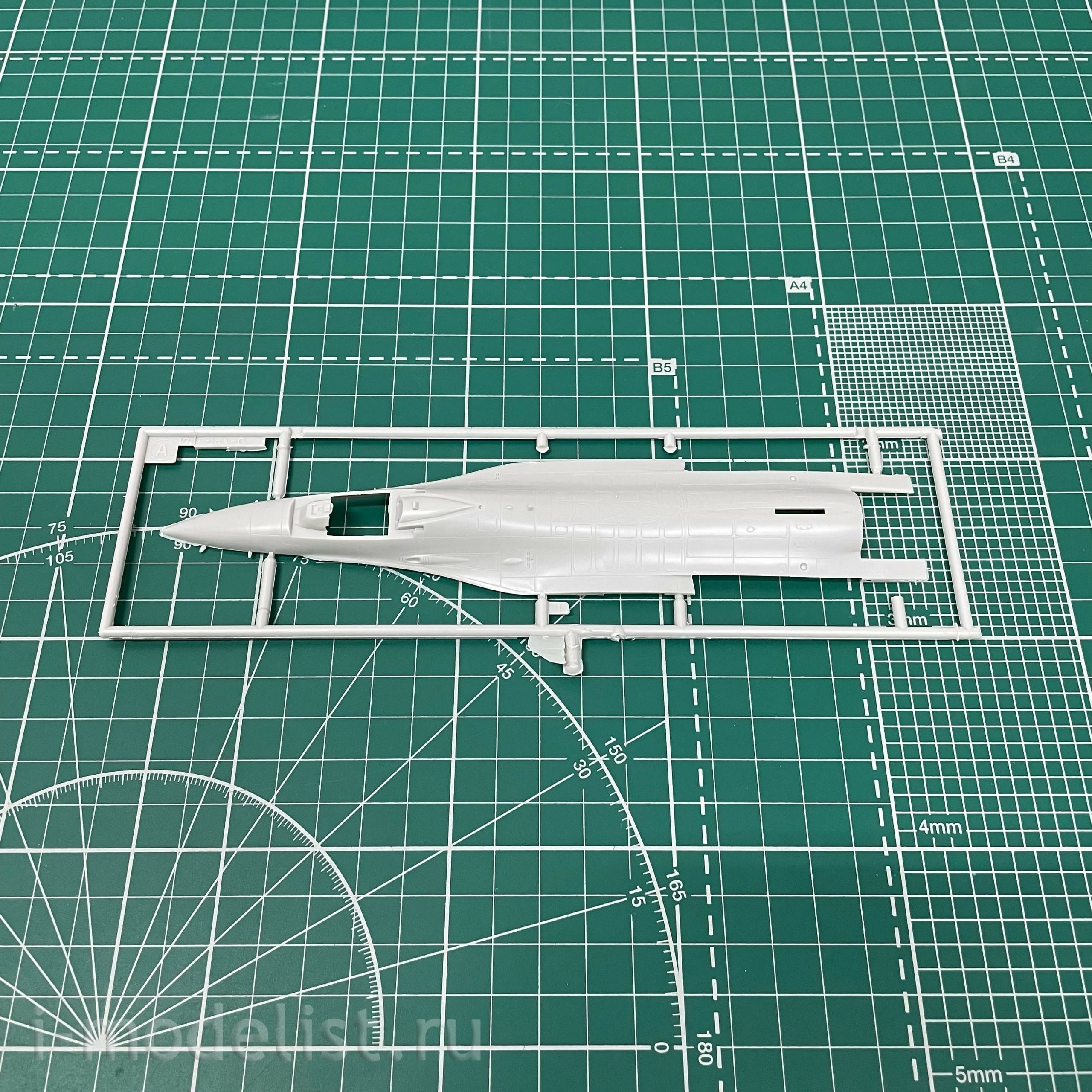 01980 Hasegawa 1/72 General-Dynamics F-16A ADF Fighting Falcon 
