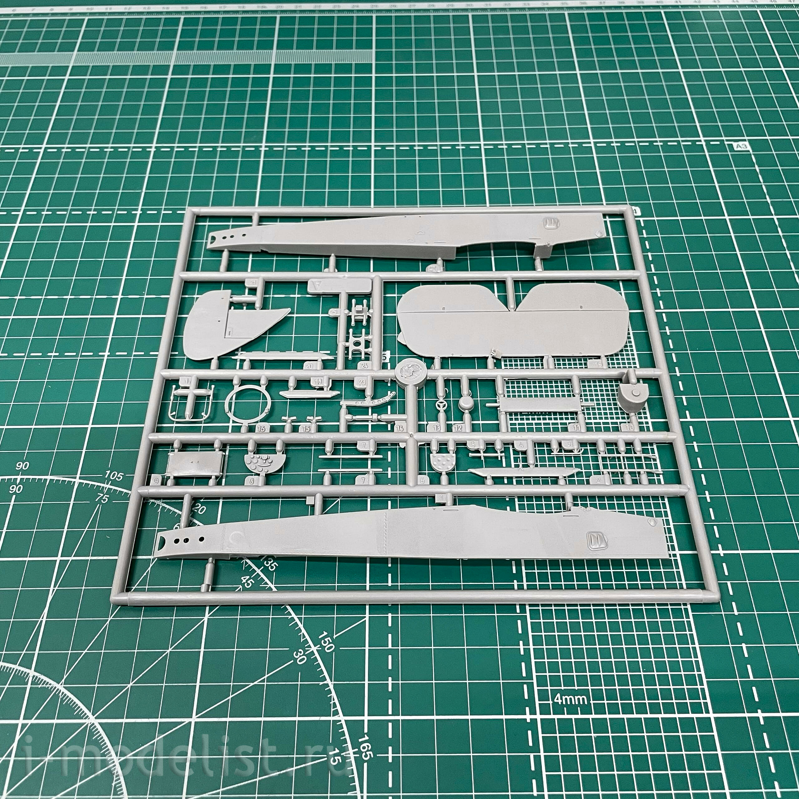 422 Roden 1/48 De Havilland D. H. 4 (EAGLE)