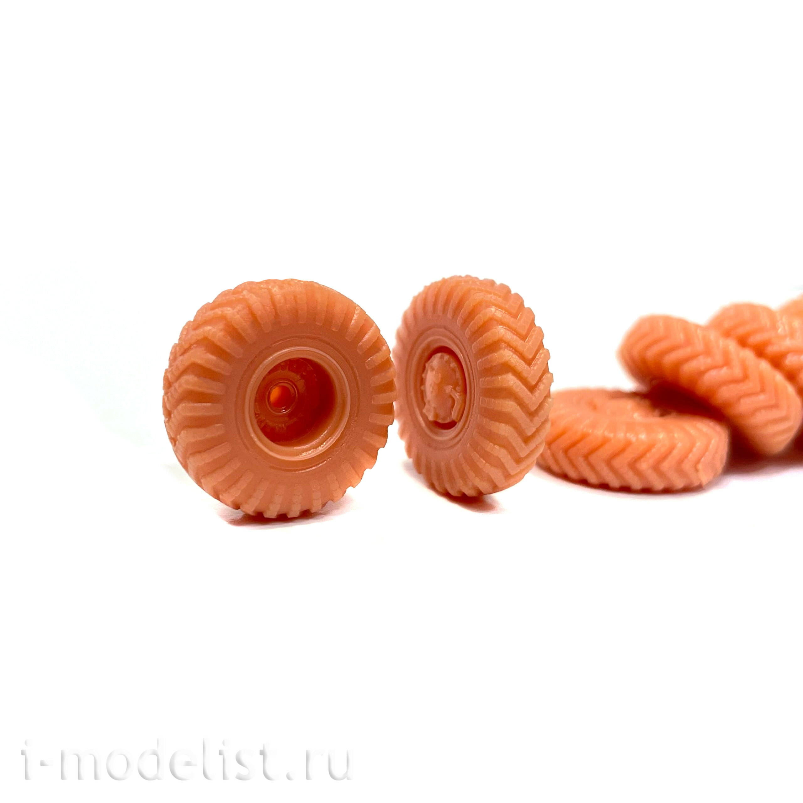 DVC72003 DVC 1/72 Tire set I-159 for the Trumpeter model art. 07179 1/72 9K52 