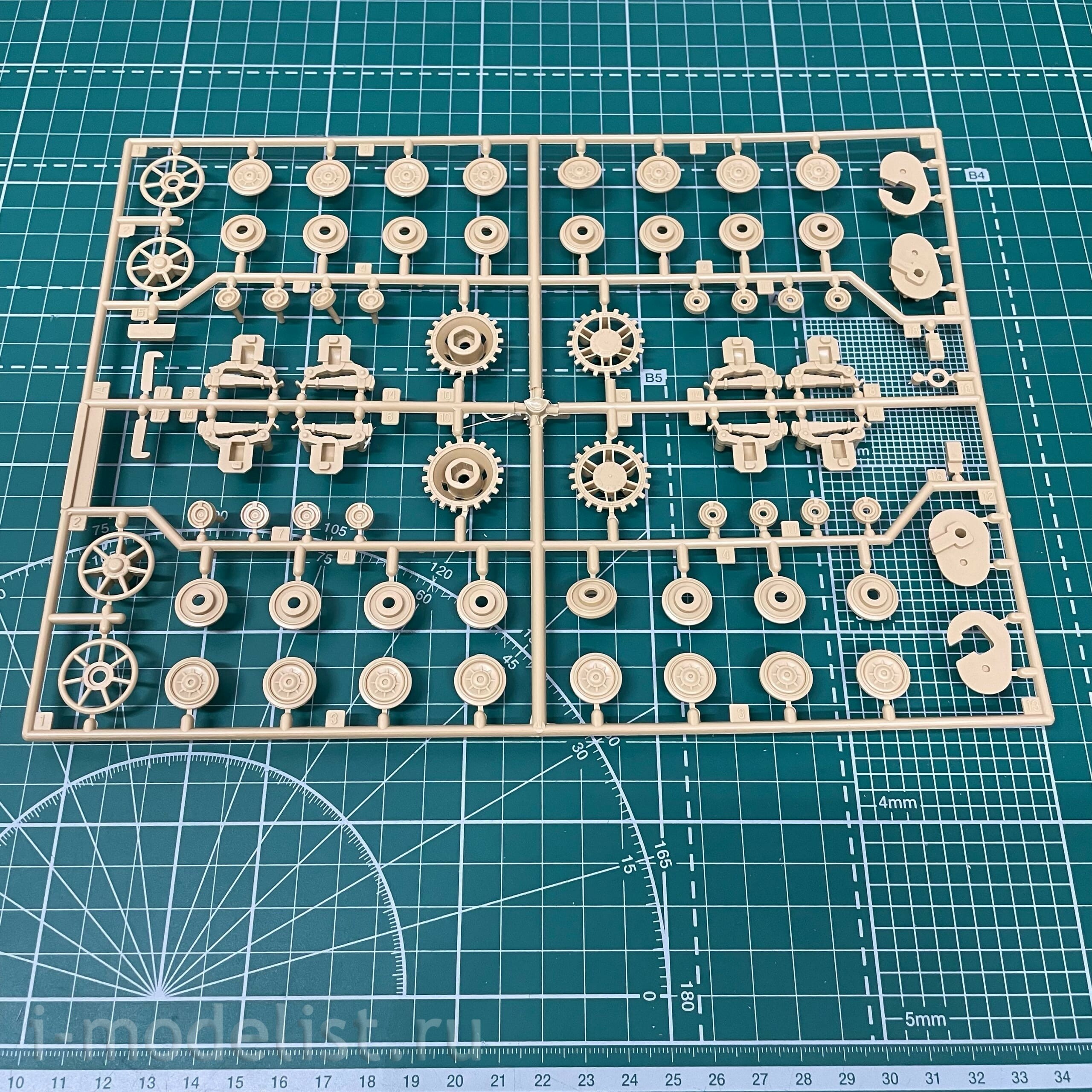 303504 Model 1/35 German assault gun IV Sturmgeshutz