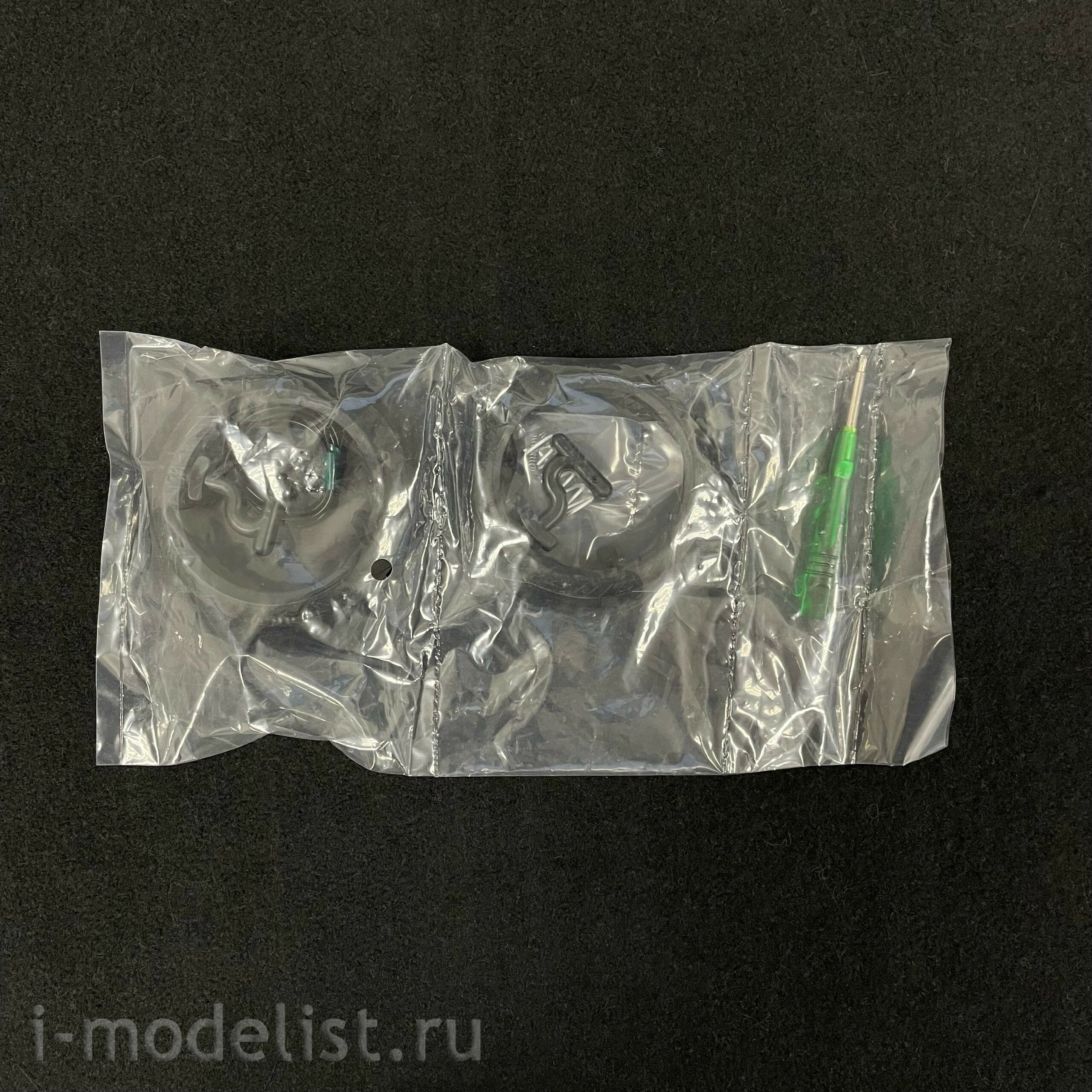 MT-003u Meng 1/9 BMW RnineT Option 719 Black Storm Metallic/ Vintage