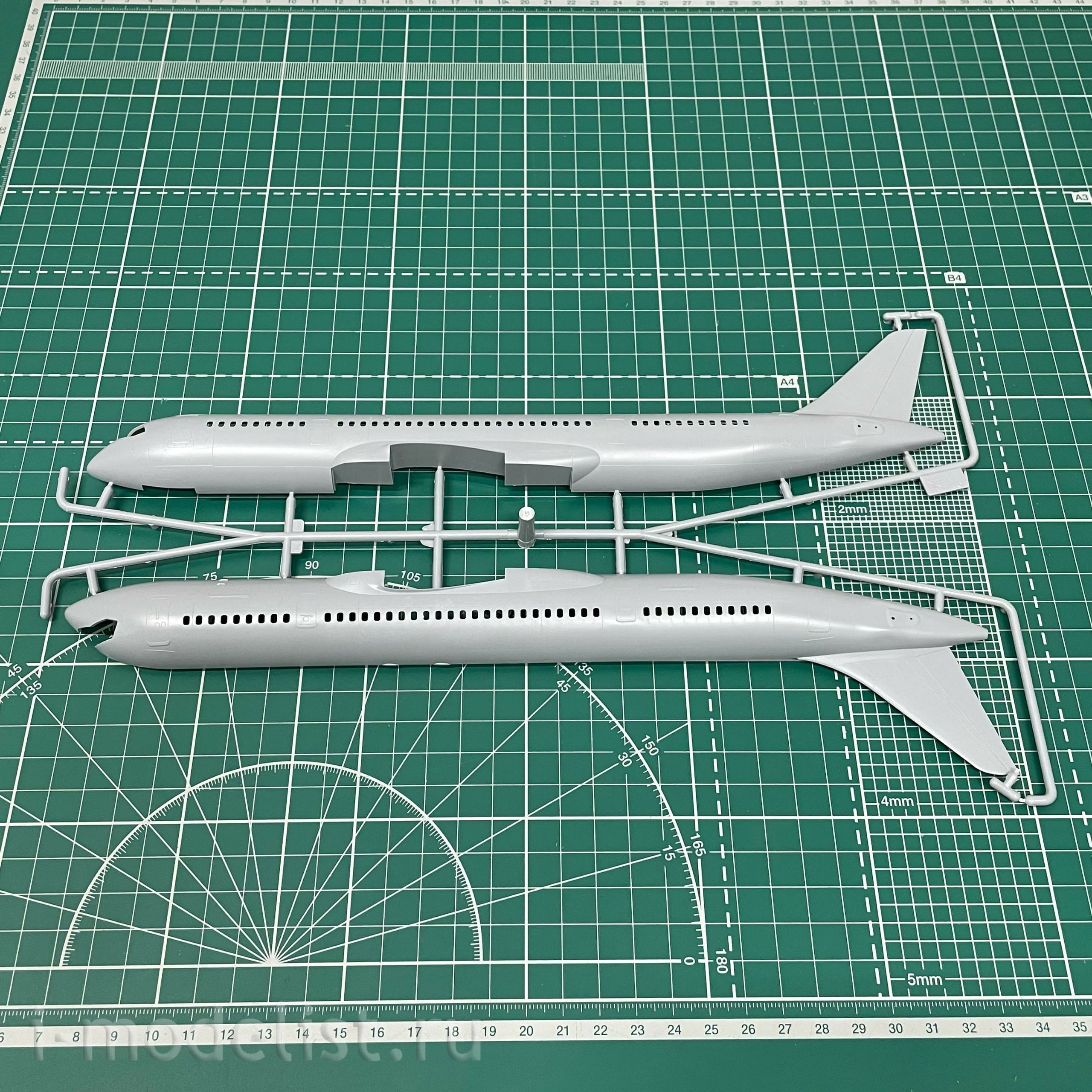 7033 Zvezda 1/144 MS-21-300 Passenger airliner