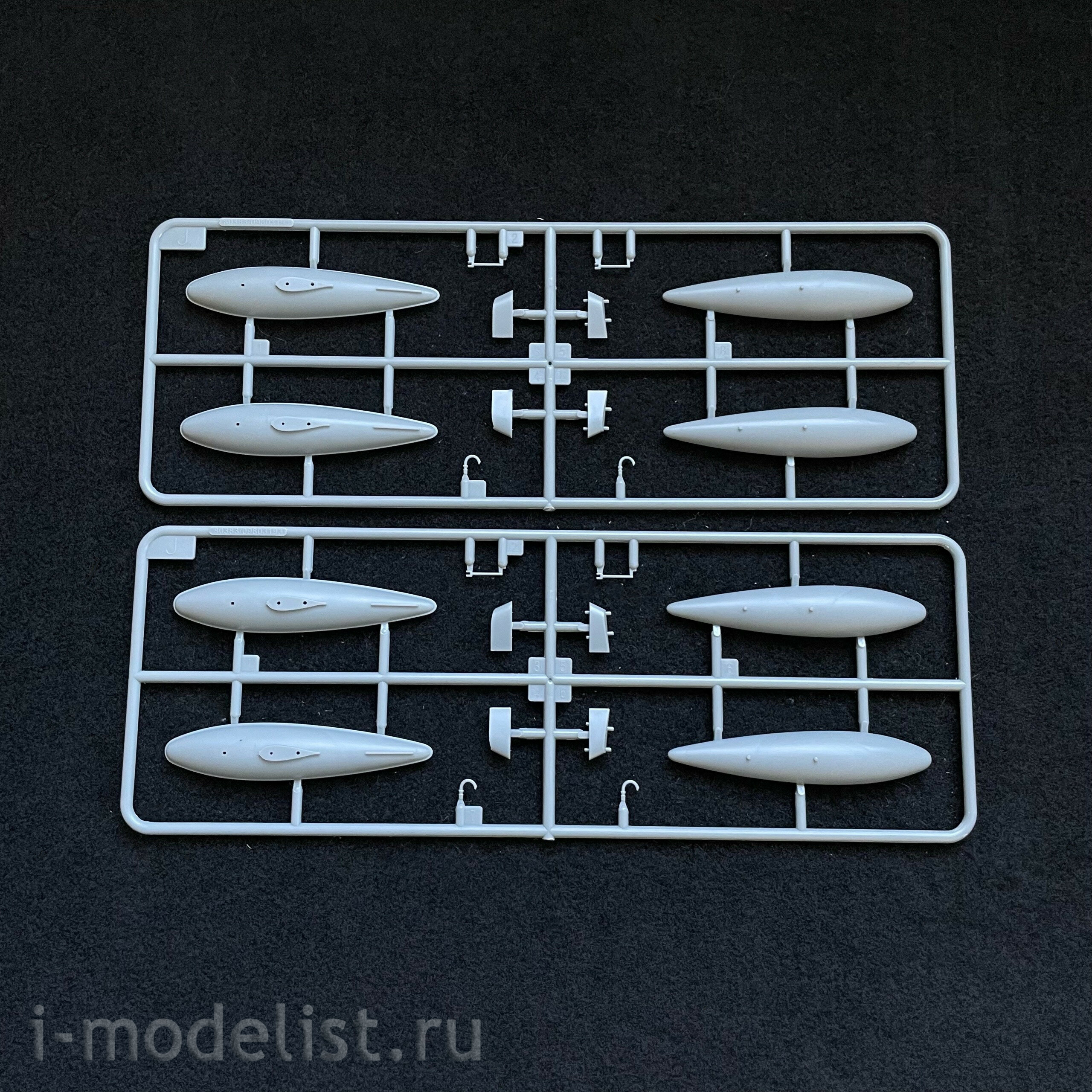 81788 HobbyBoss 1/48 Fighter F4U-1A/2 Corsair