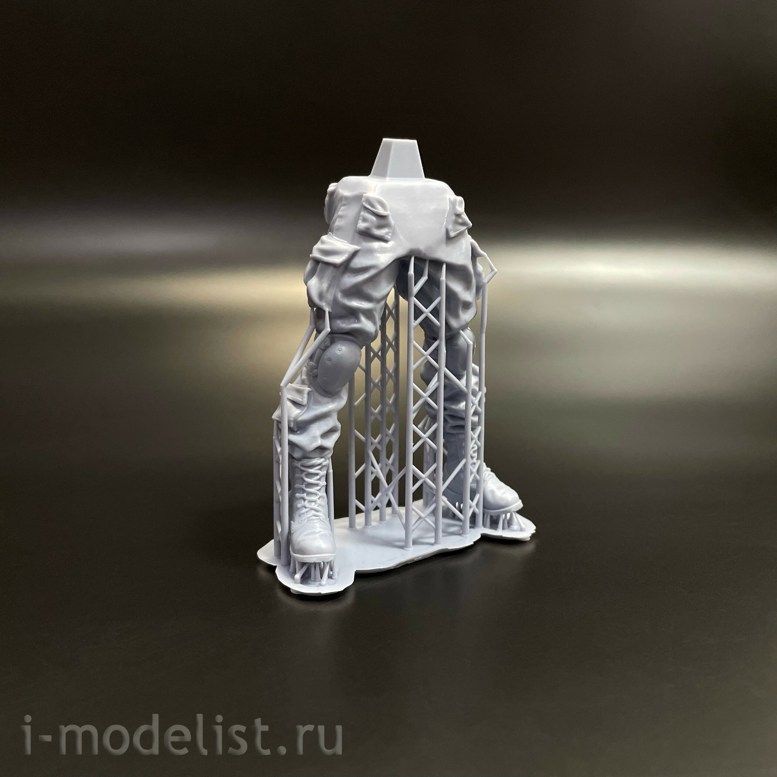 16003 SX-Art 1/16 Бойцы ВС РФ с собакой