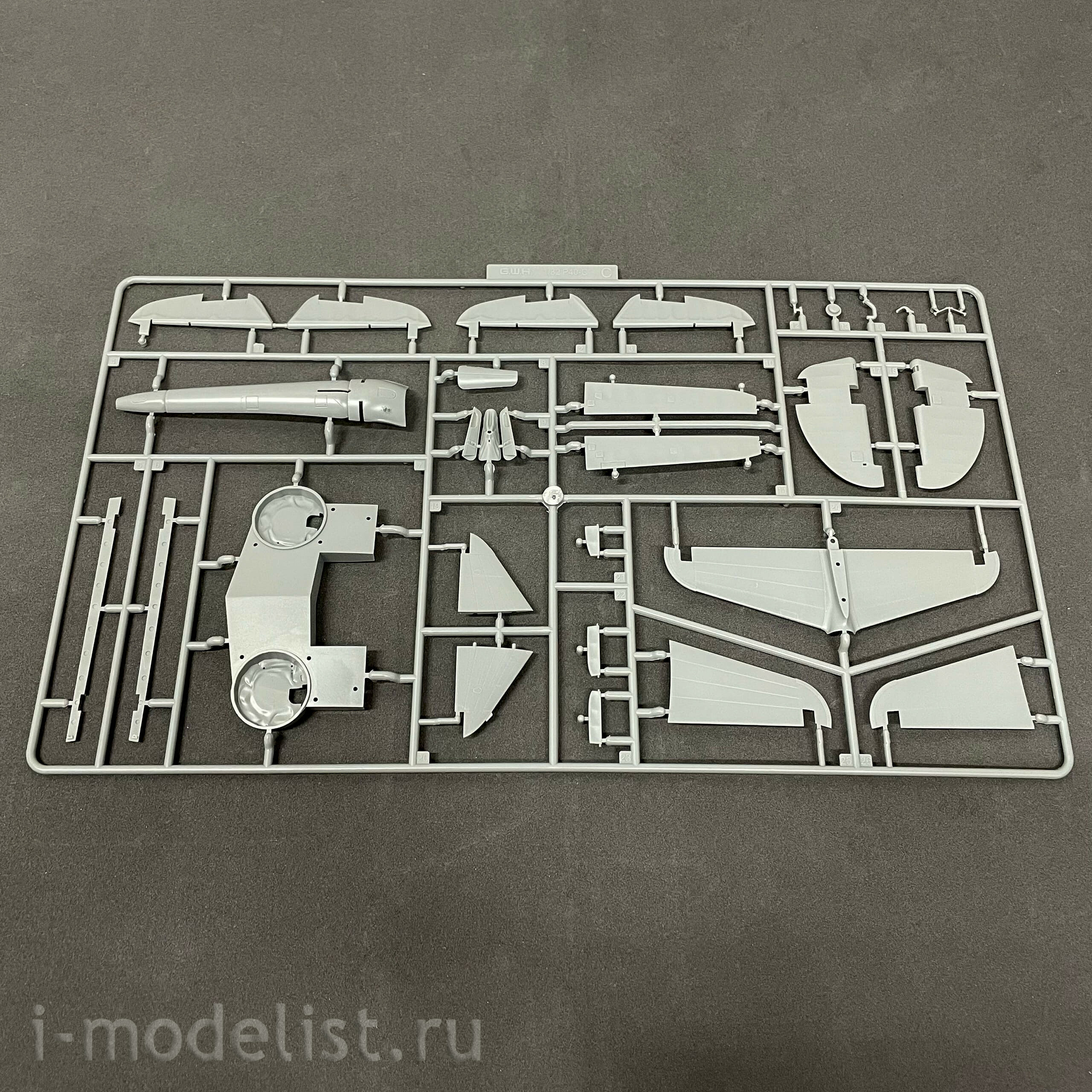 L3201 Great Wall Hobby 1/32 Fighter Curtiss Hawk 81-A2 