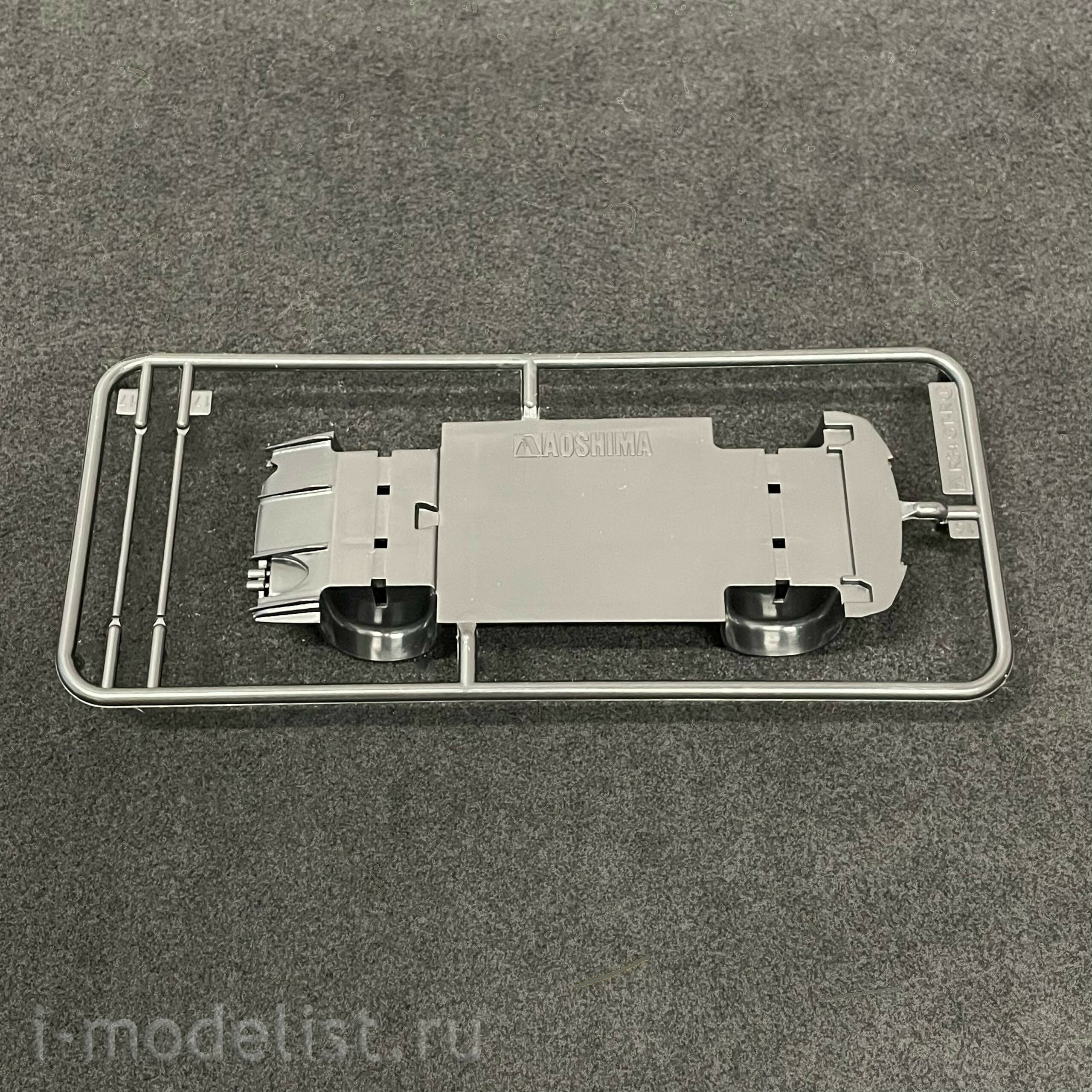06251 Aoshima 1/32 Nissan R34 Skyline GT-R - White (The Snap Kit)