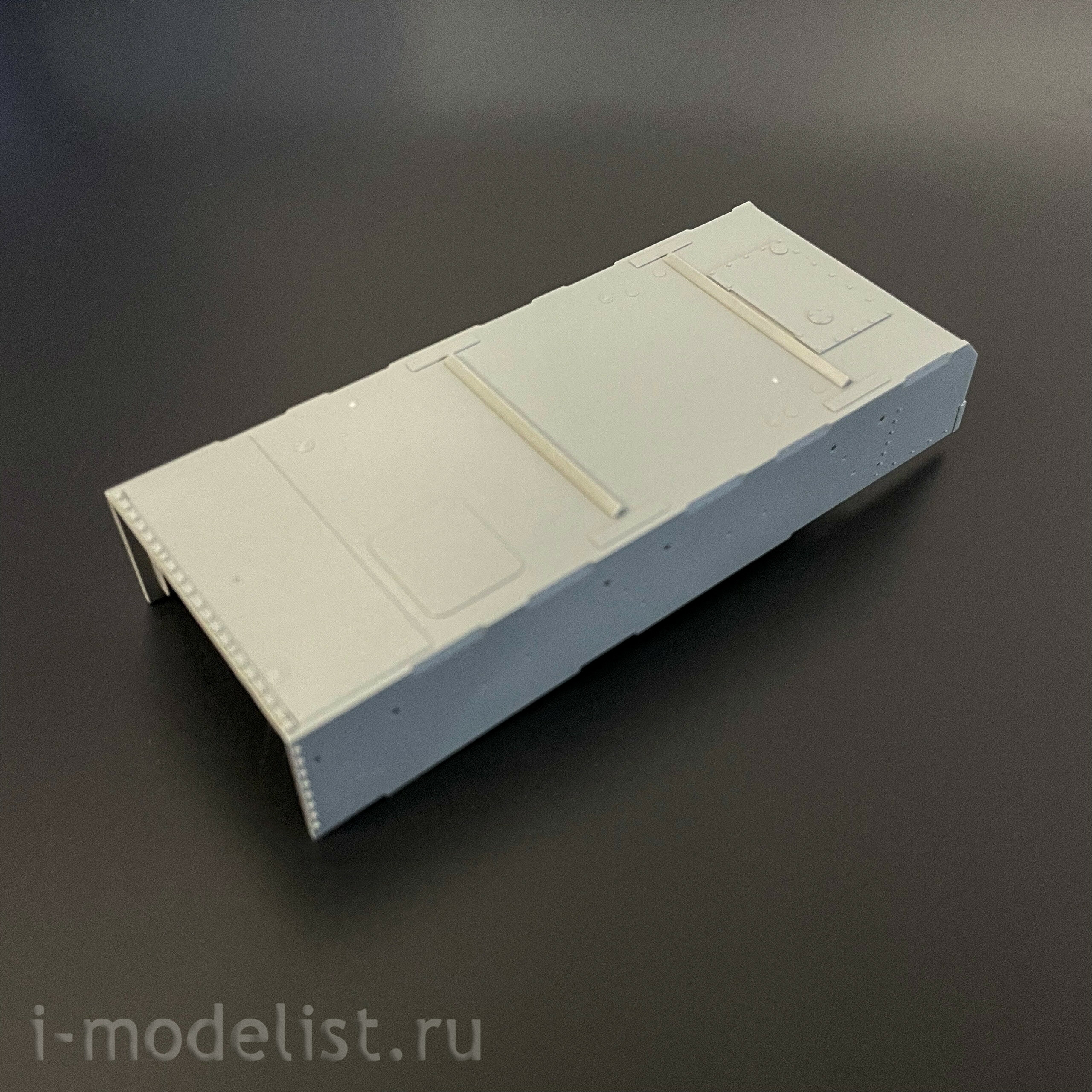 2205W Takom 1/35 Набор Sherman Box: M4A1 (76w) HVSS + M1 Super Sherman + фигура члена экипажа танка армии США в 1/16 масштабе