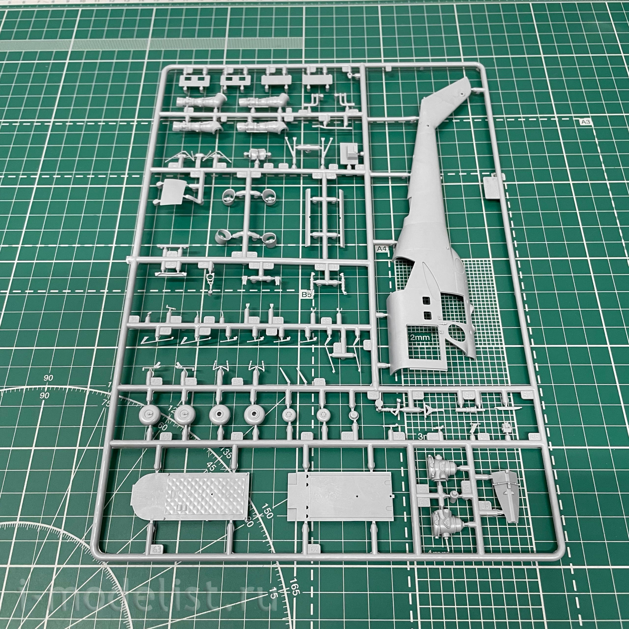 7276 Zvezda 1/72 Russian Mi-35M Attack Helicopter