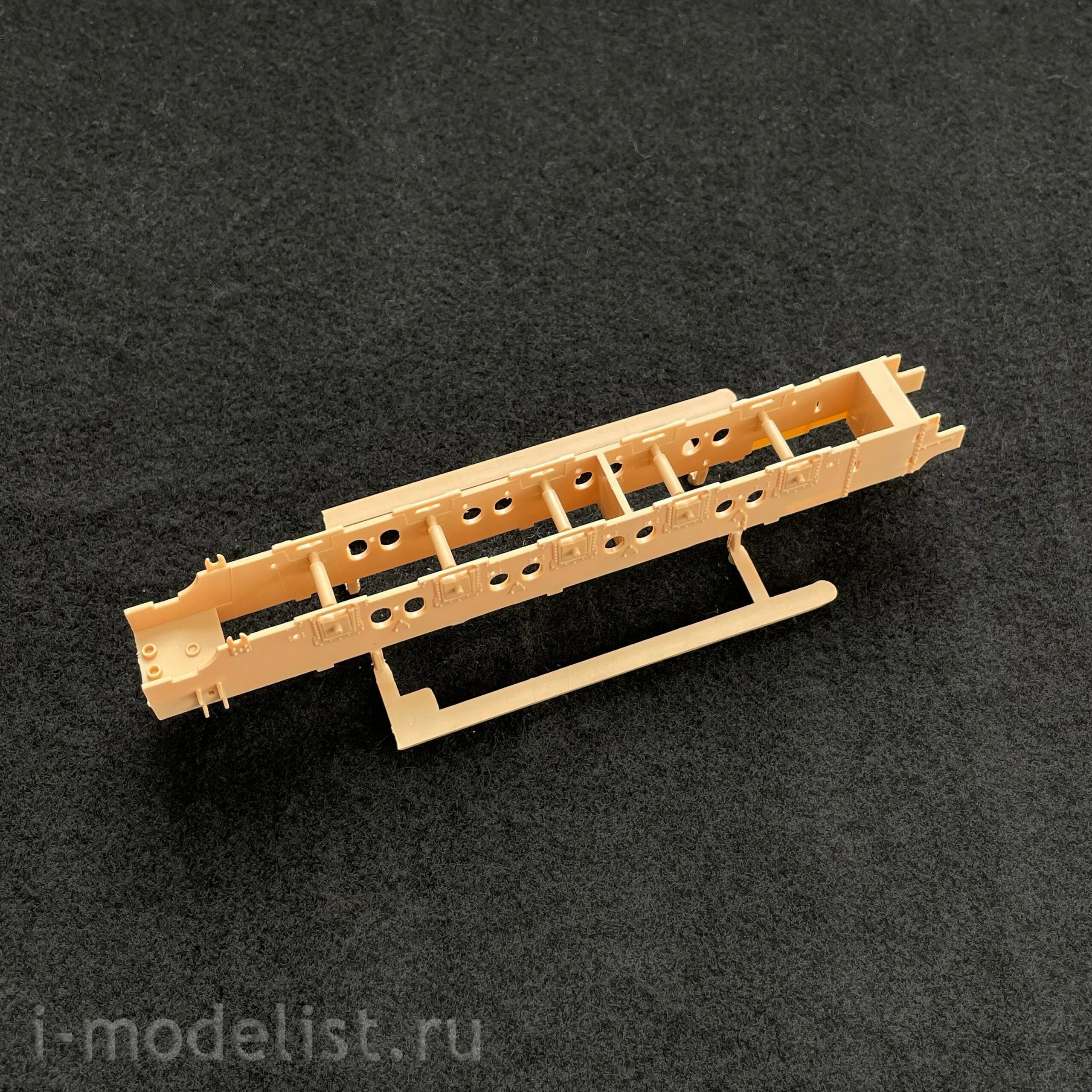 82922 HobbyBoss 1/72 Panzerlok BR57 Armoured Locomotiv