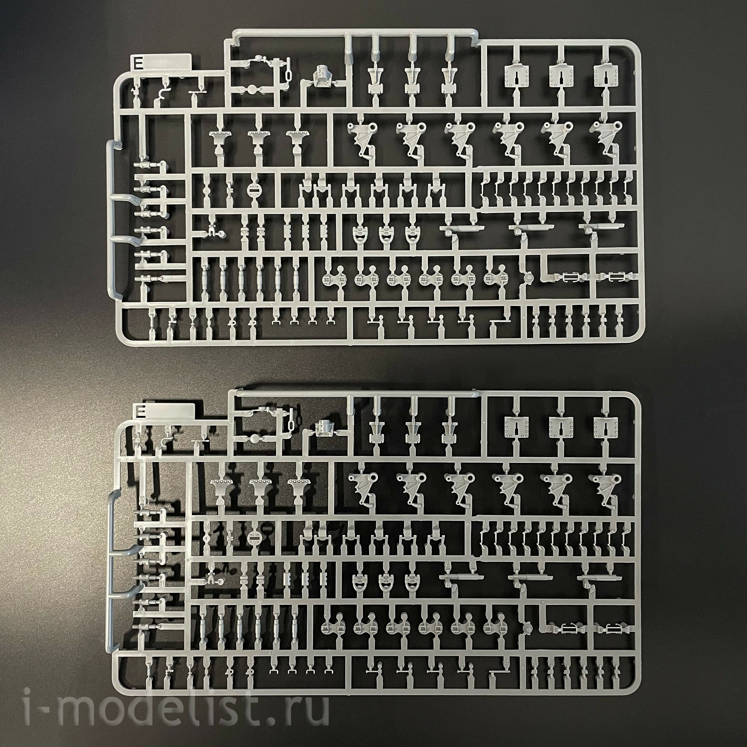 2206 Takom 1/35 Танк M1 Super Sherman