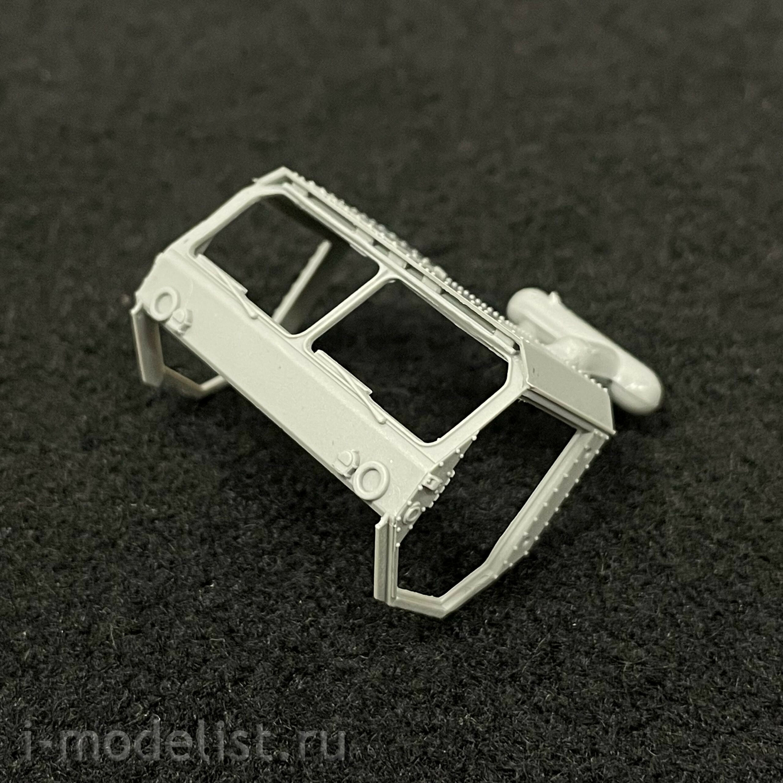 UA72362 Modelcollect 1/72 High Mobility Tractor M983A2+BGM-109
