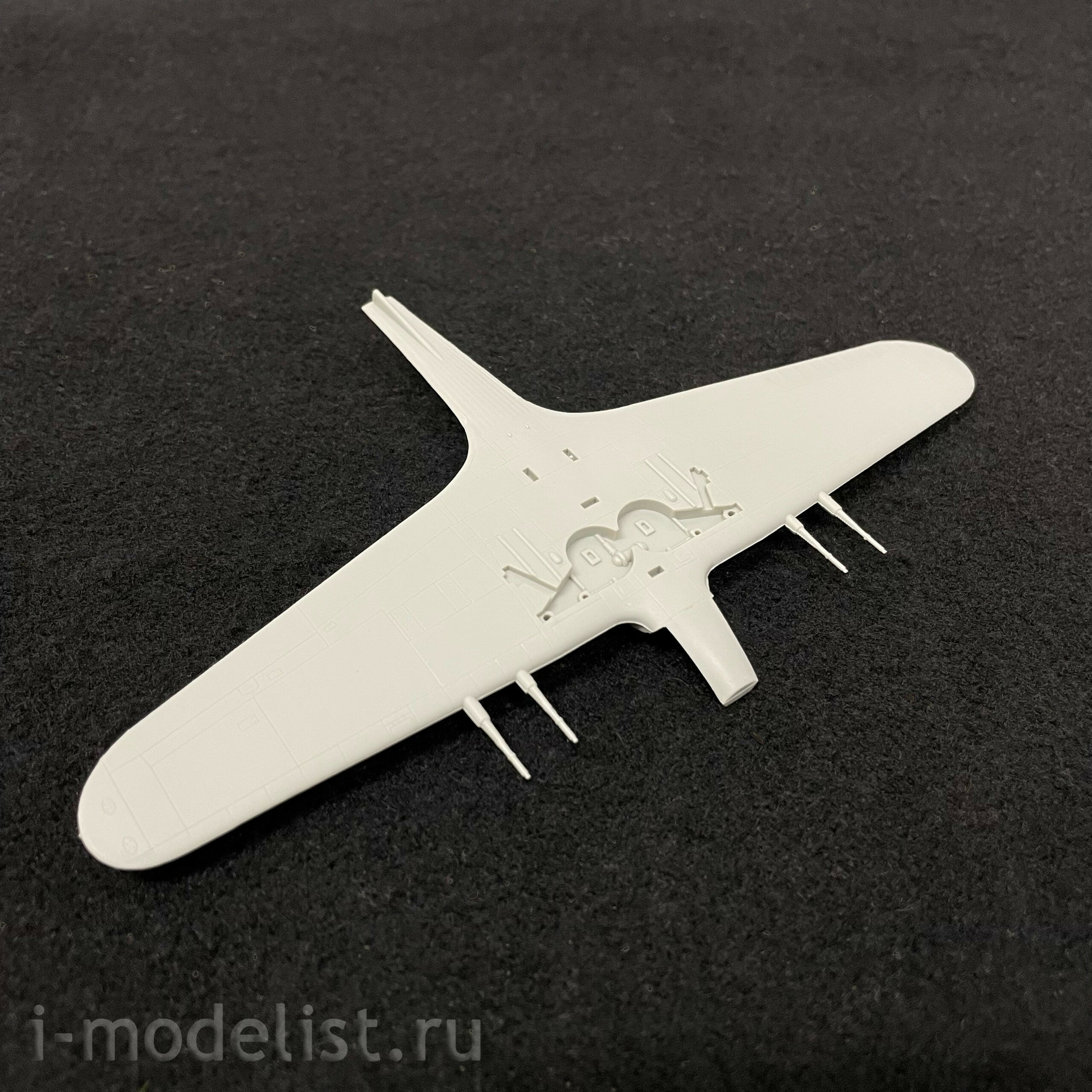 80216 HobbyBoss 1/72 hurricane MK II TROP Fighter