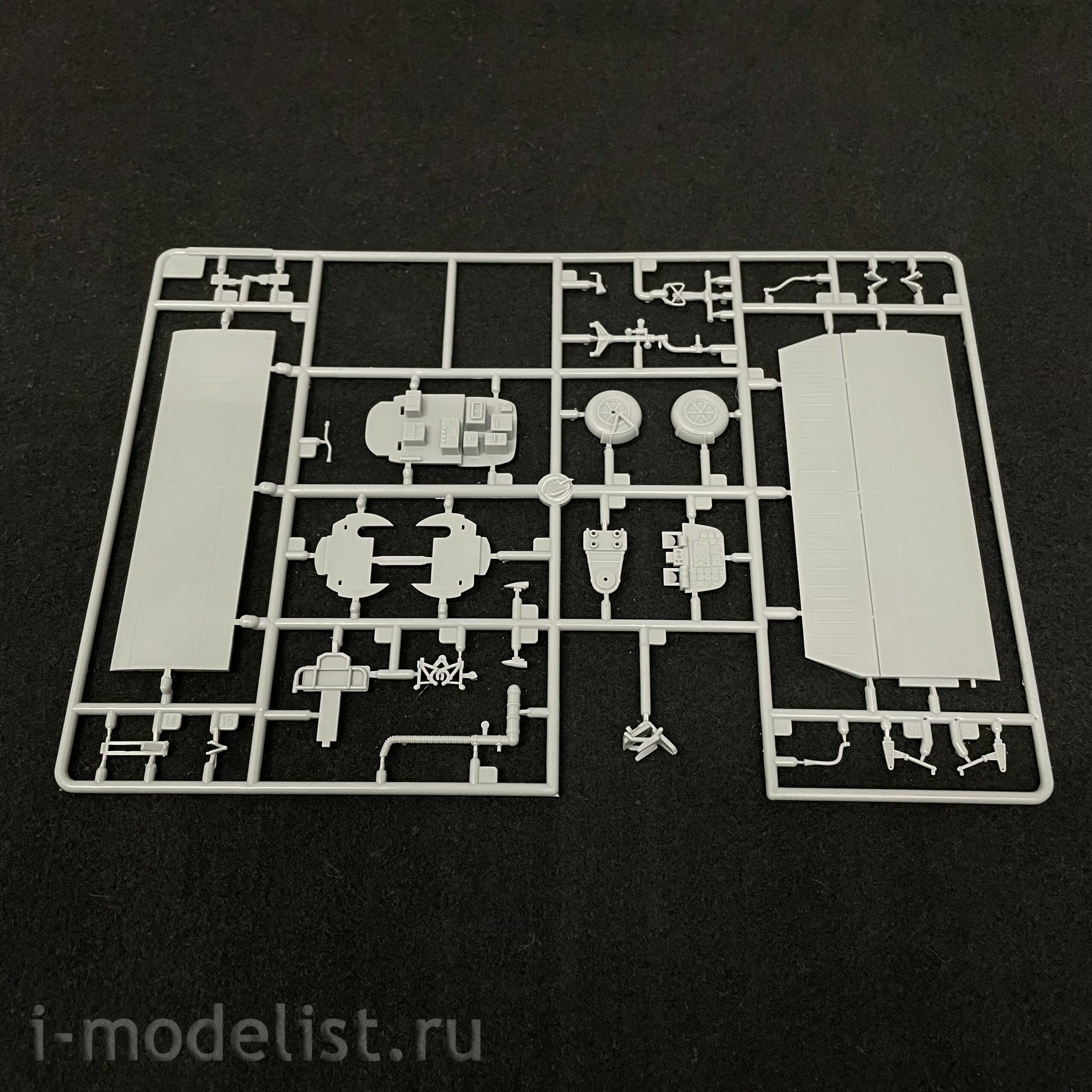 HobbyBoss 81730 1/48 P-61A Black Widow