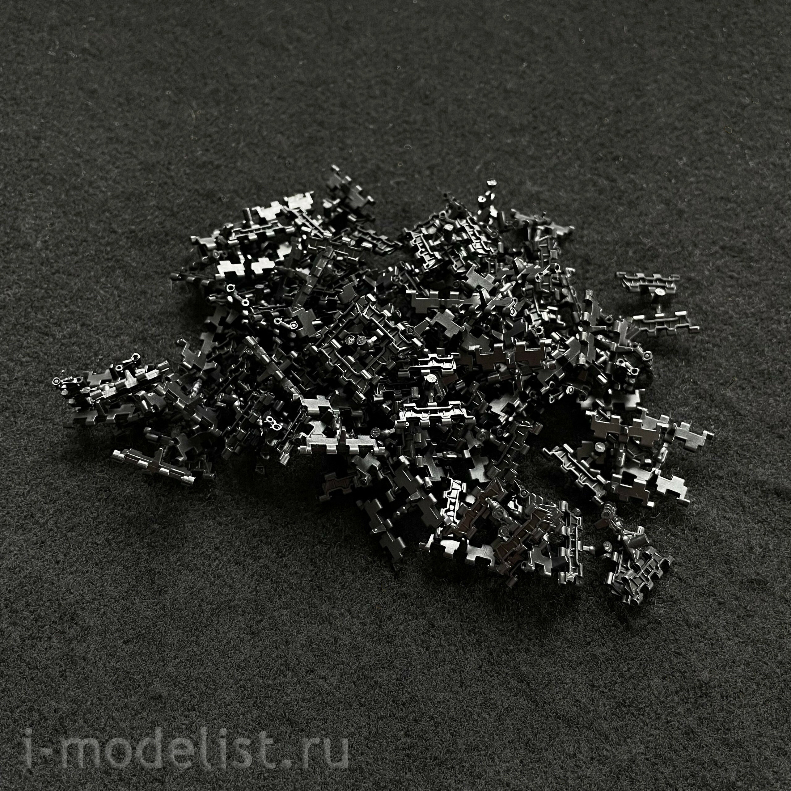 SPS-029 Meng 1/35 Tracks for T-72, T-90 tanks (assembly without glue)