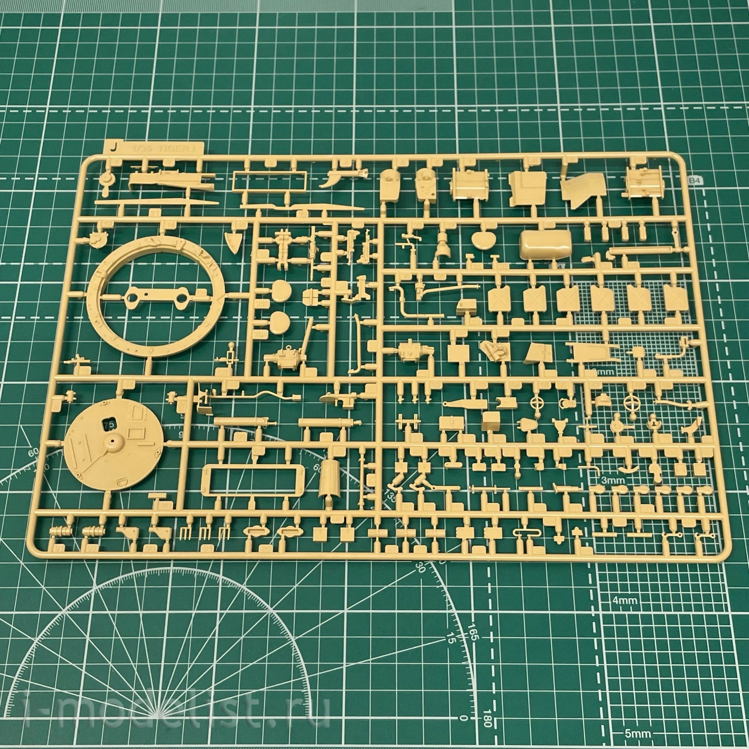 RM-5075 Rye Field Model 1/35 Tiger I Initial Production Early 1943